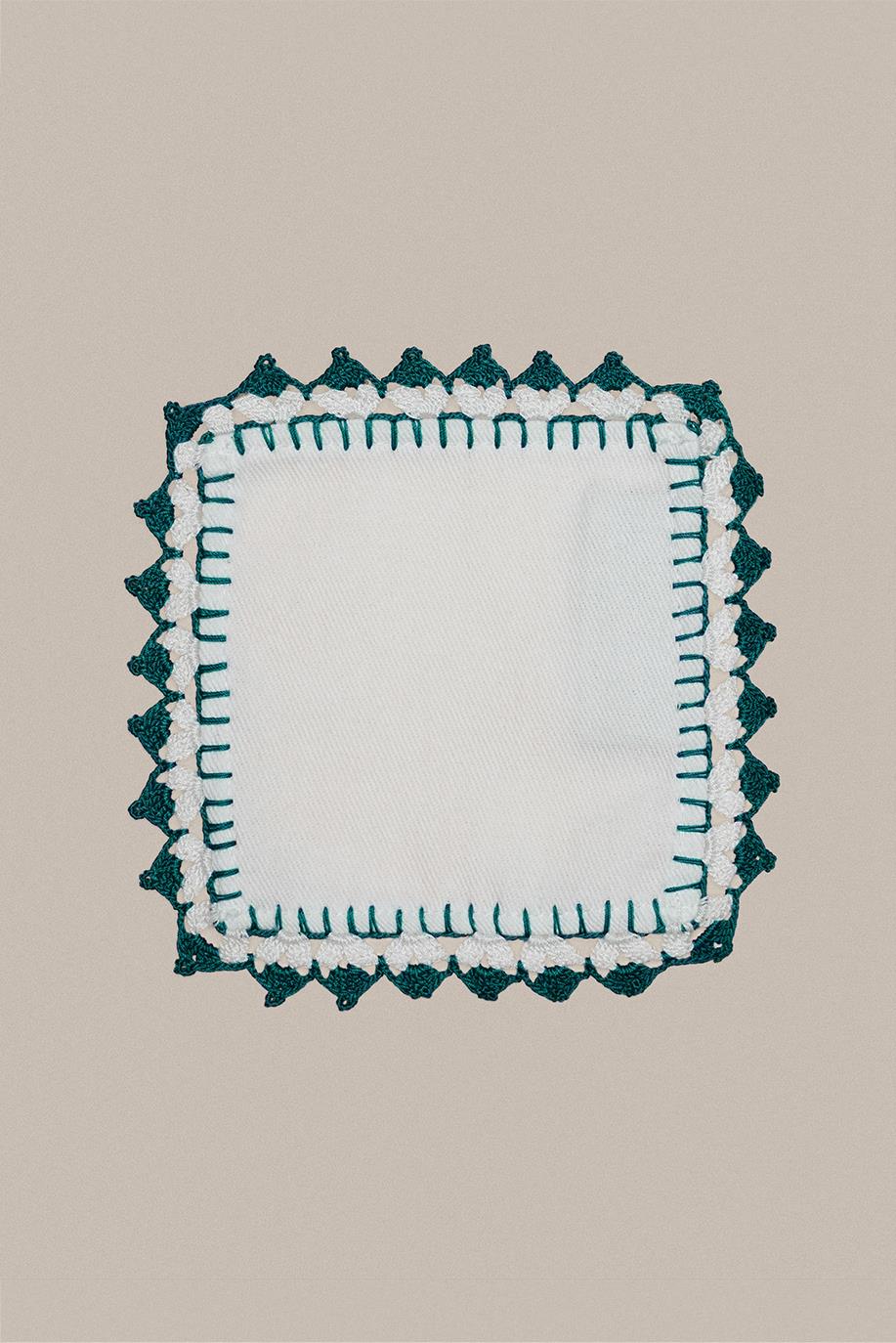 Dantel İşlemeli Bardak Altlığı