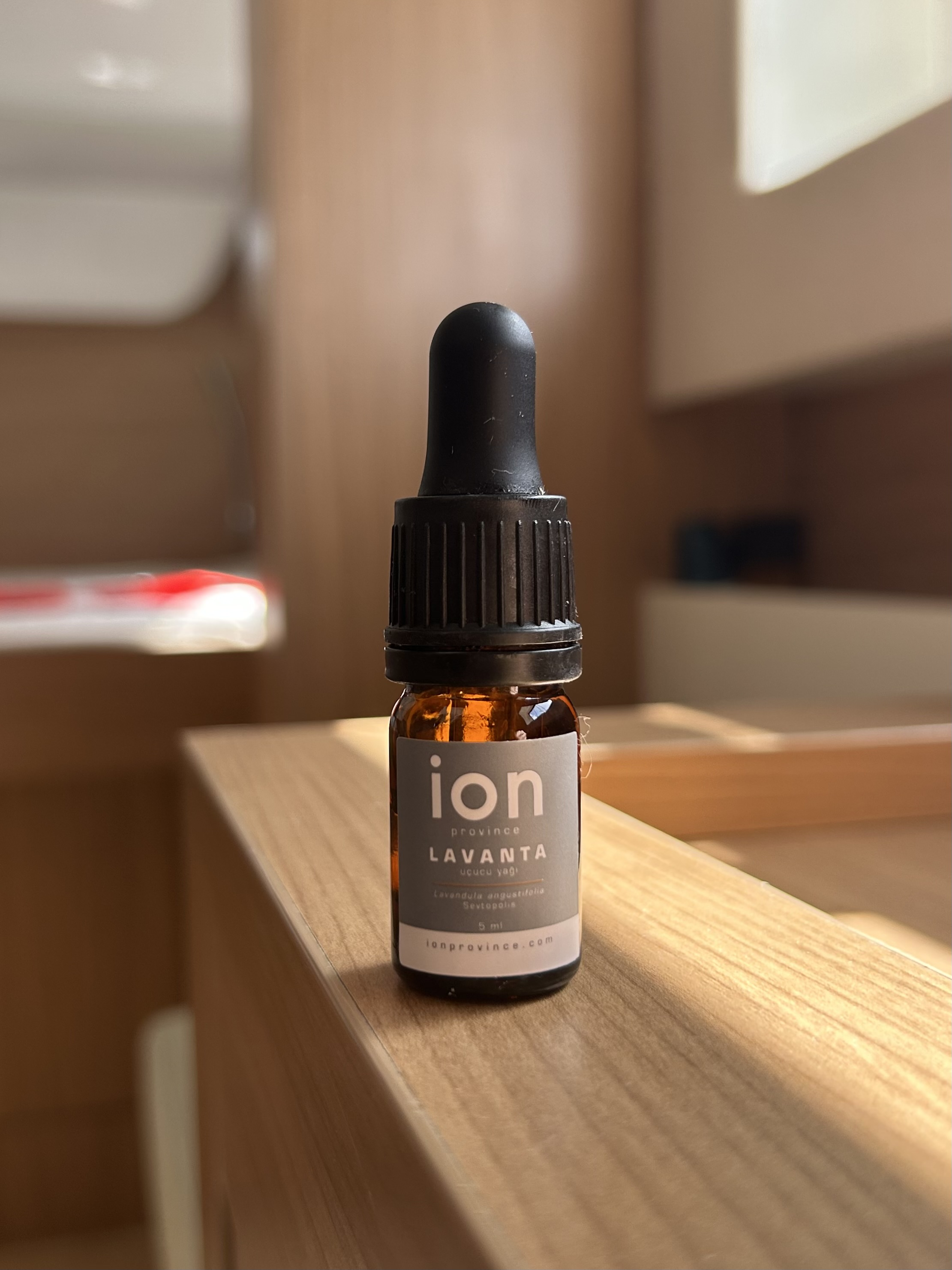 ion uçucu lavanta yağı 5 ml.
