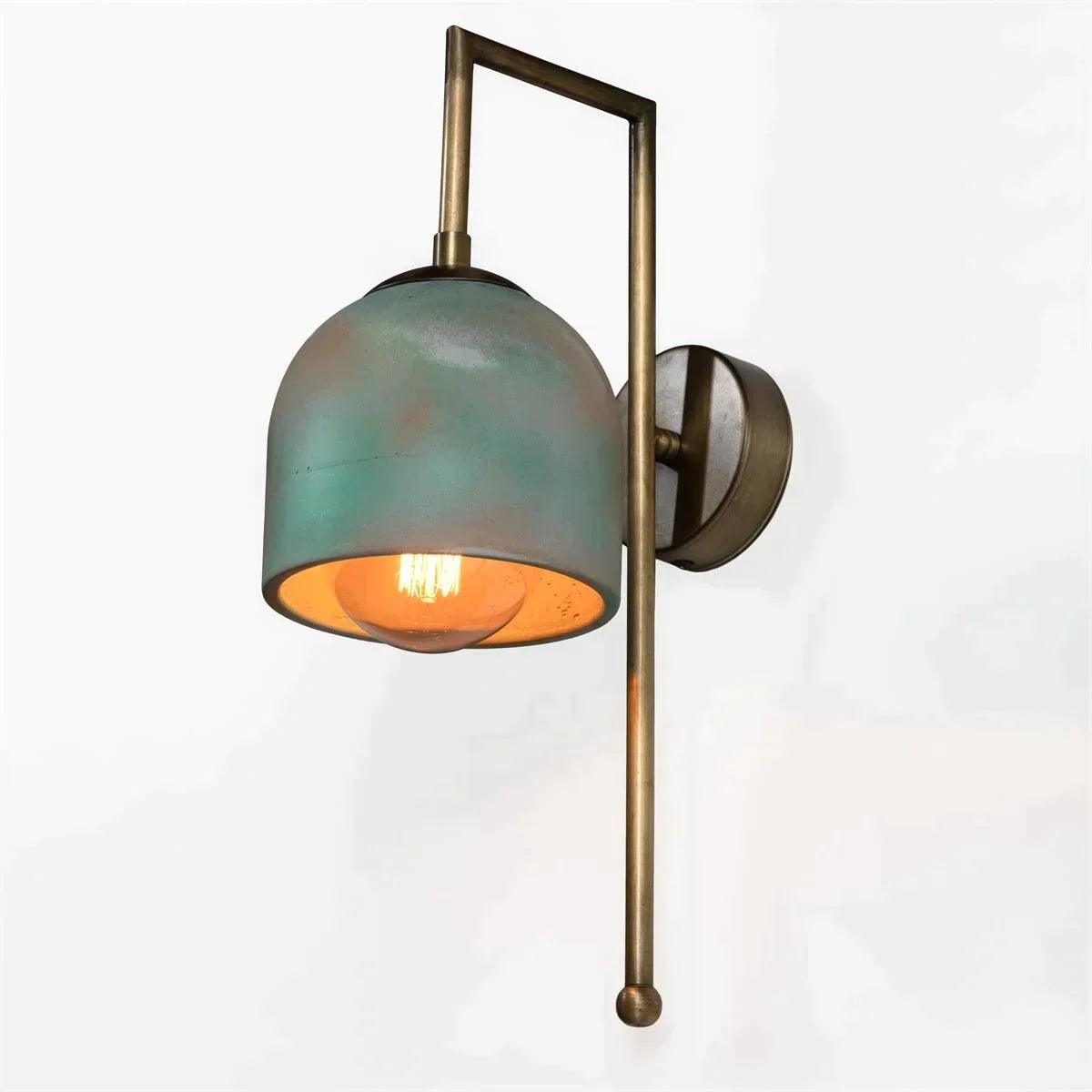 Pas Dokulu Bronz Metal Detaylı Duvar Aplik