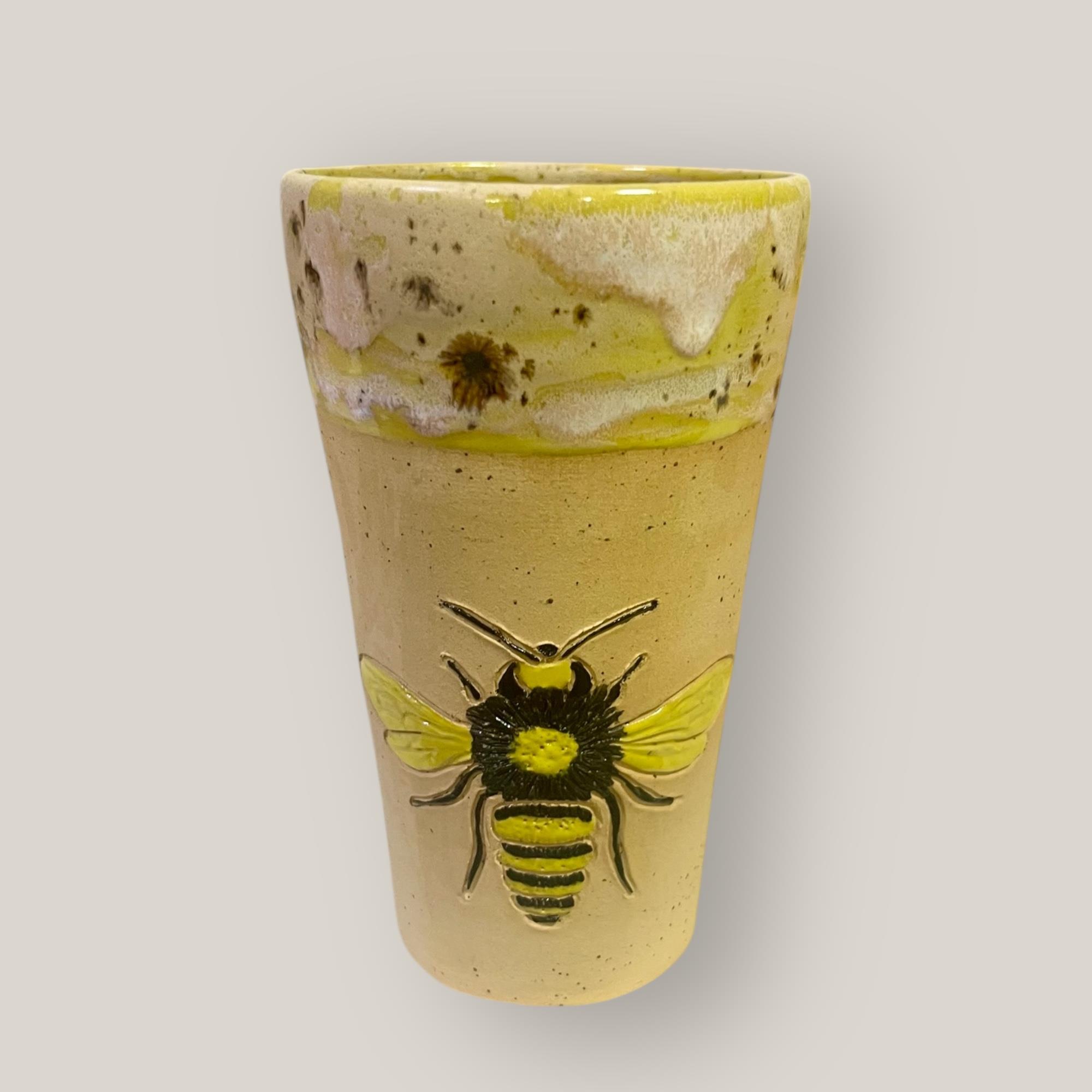 Stoneware Arı Figürlü Bardak