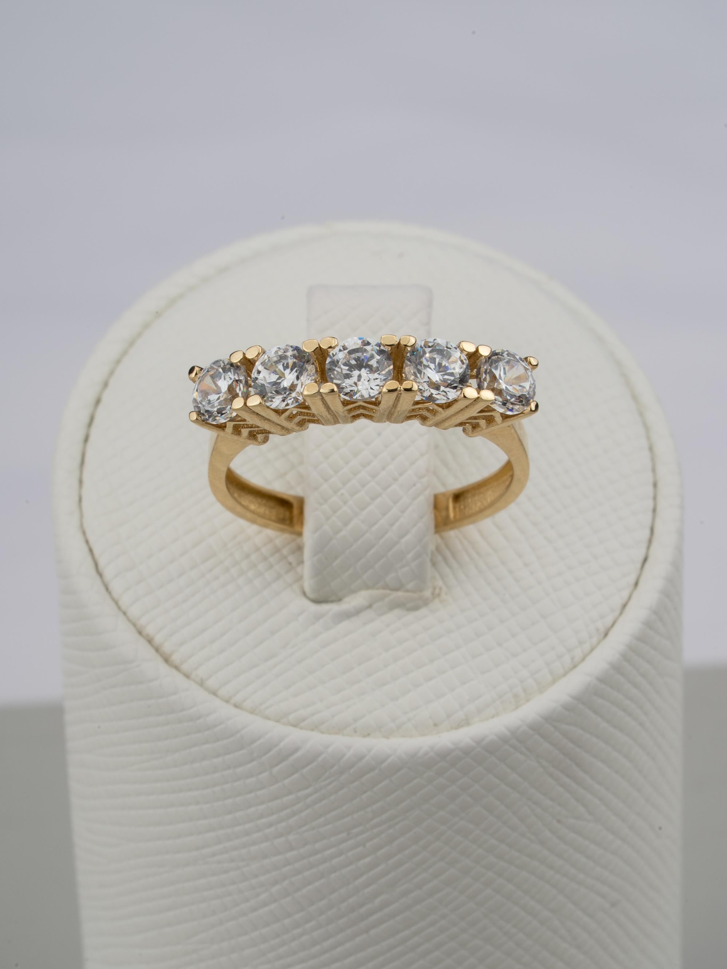 14 Ayar Beştaş Yüzük