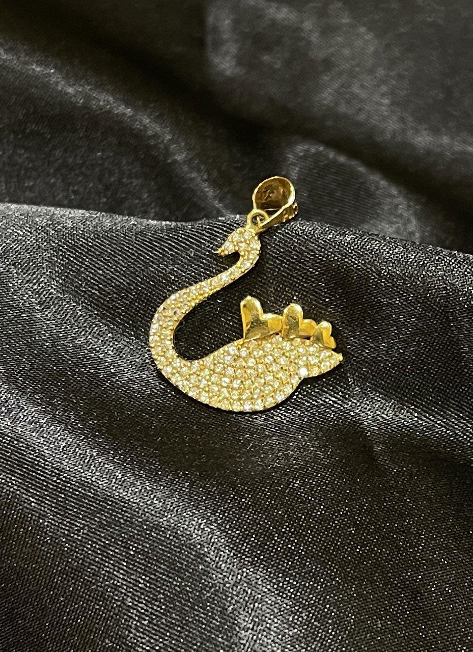 KUGU KOLYE UCU