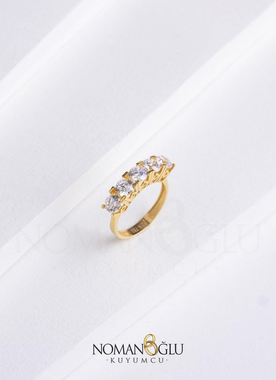 22 Ayar Beştaş Yüzük