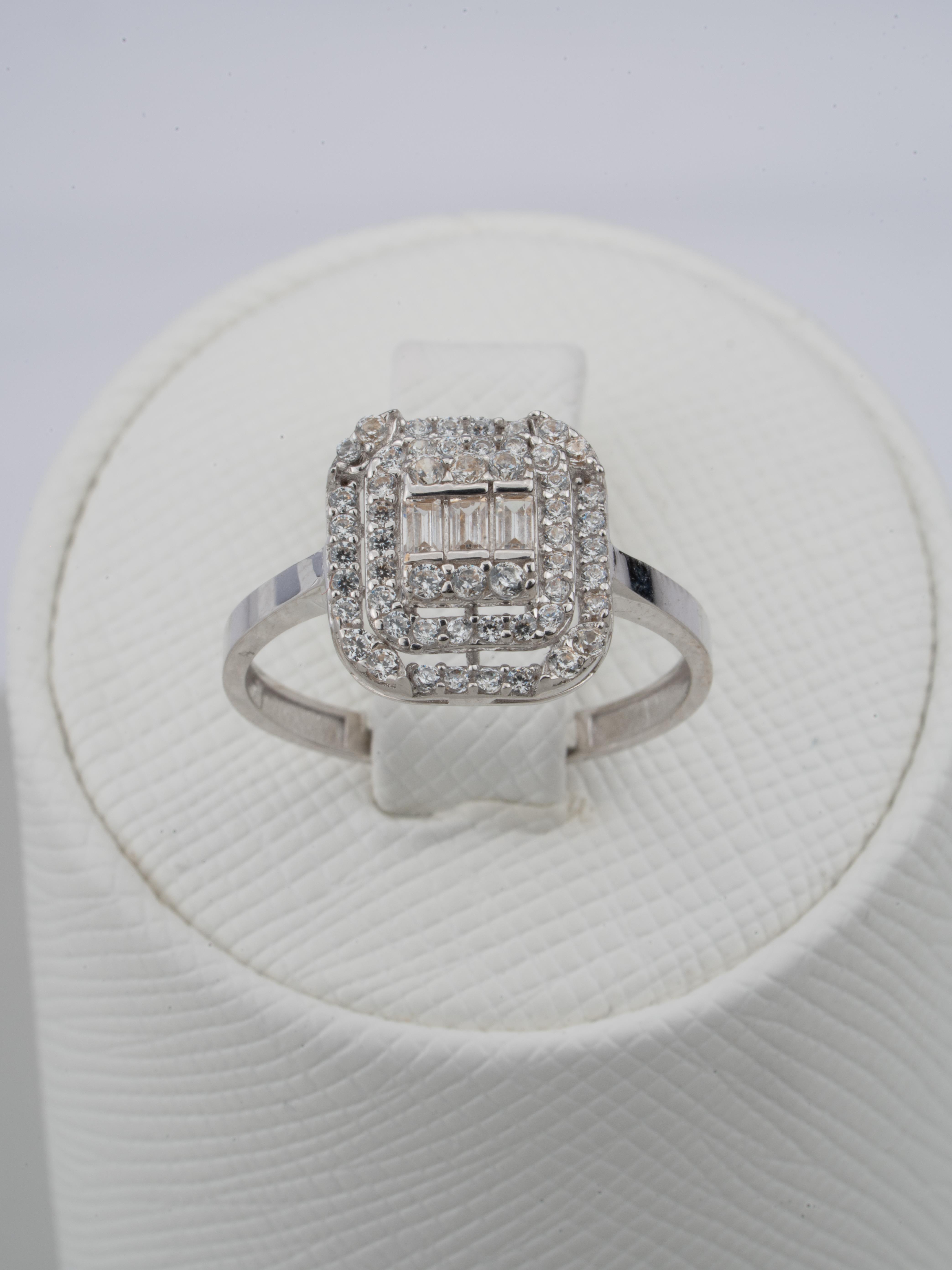 14 Ayar Baget Yüzük