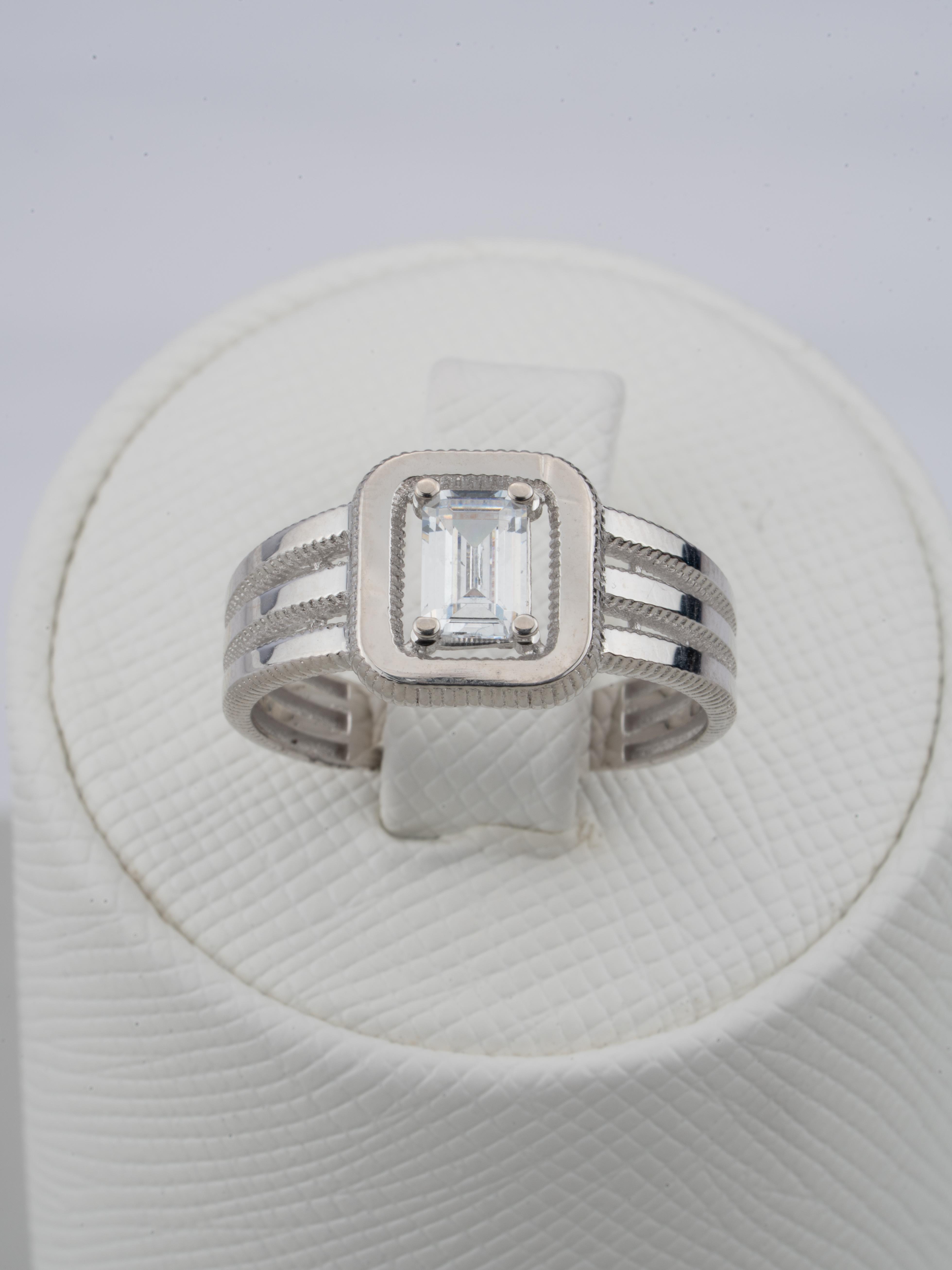 14 Ayar Baget Yüzük