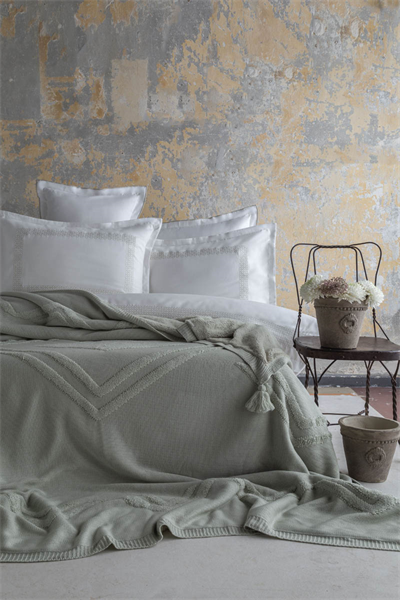 Çift Kişilik Moneda Adaçayı Yatak Örtüsü Nevresim Seti