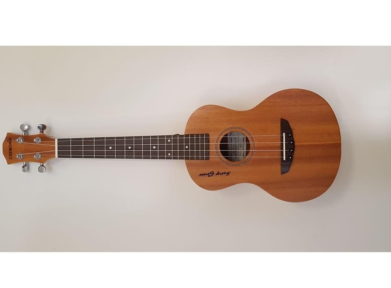 CREMONIA AU07L-26 UKULELE 26