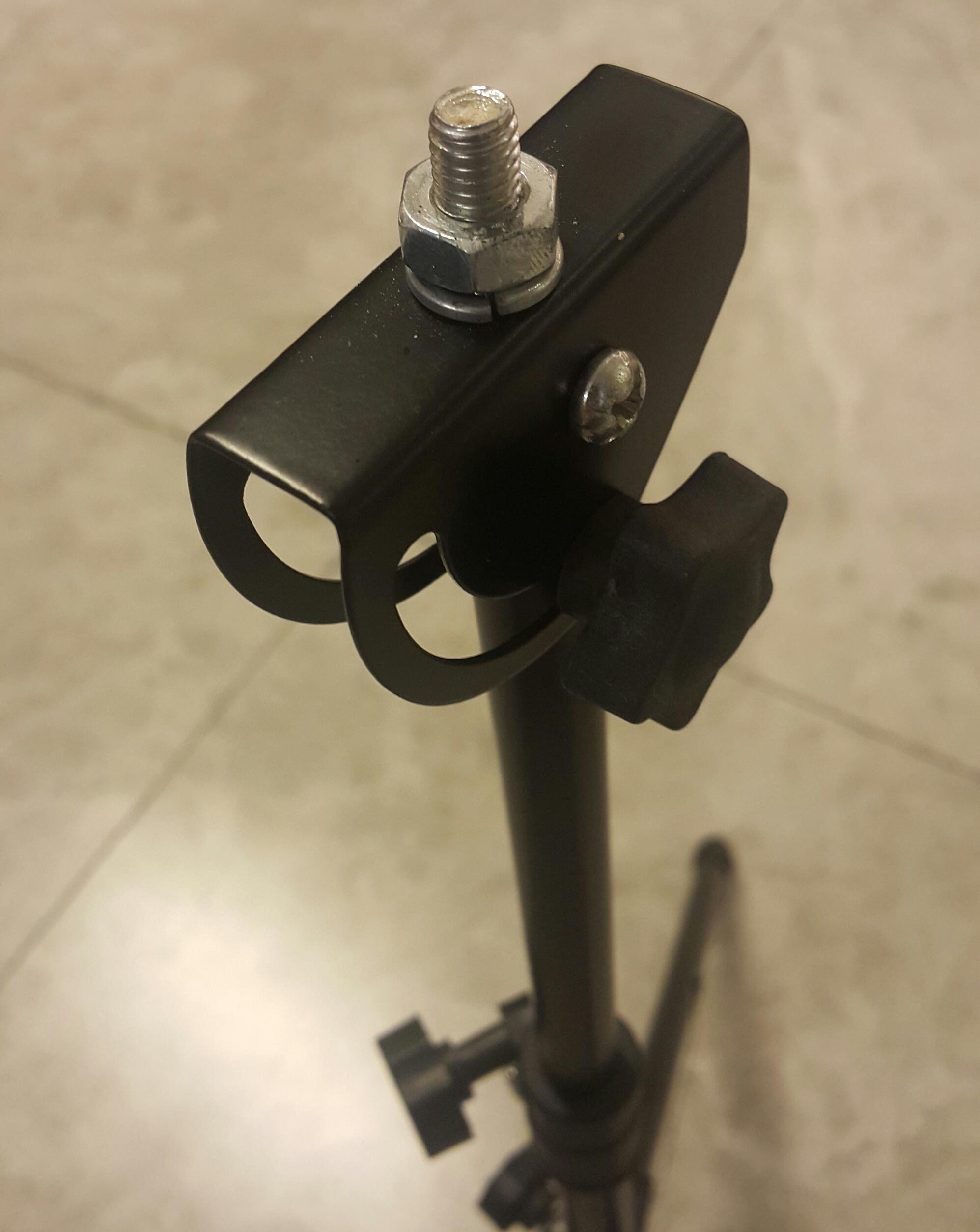 CREMONIA TDSTAND ÇALIŞMA PEDİ SEHPASI, ÇANTALI