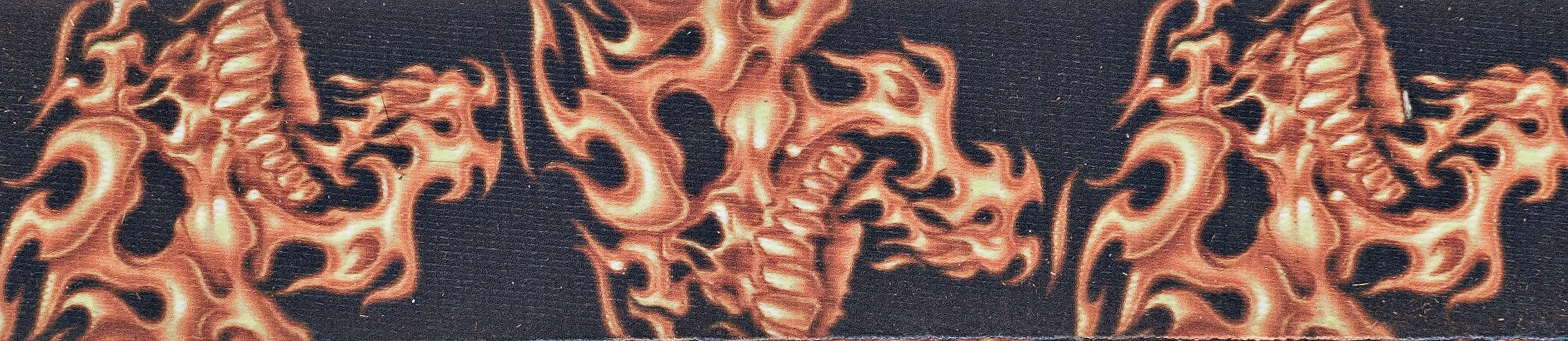 G?TAR ASKISI 50MM DOKUMA FLAMING SKULLS