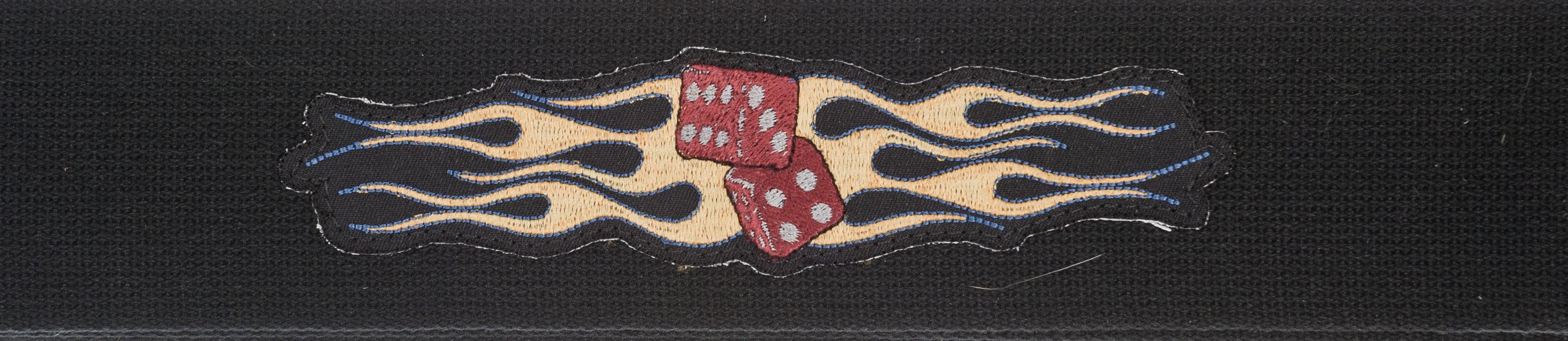 G?TAR ASKISI 64MM DOKUMA FLAMING DICE
