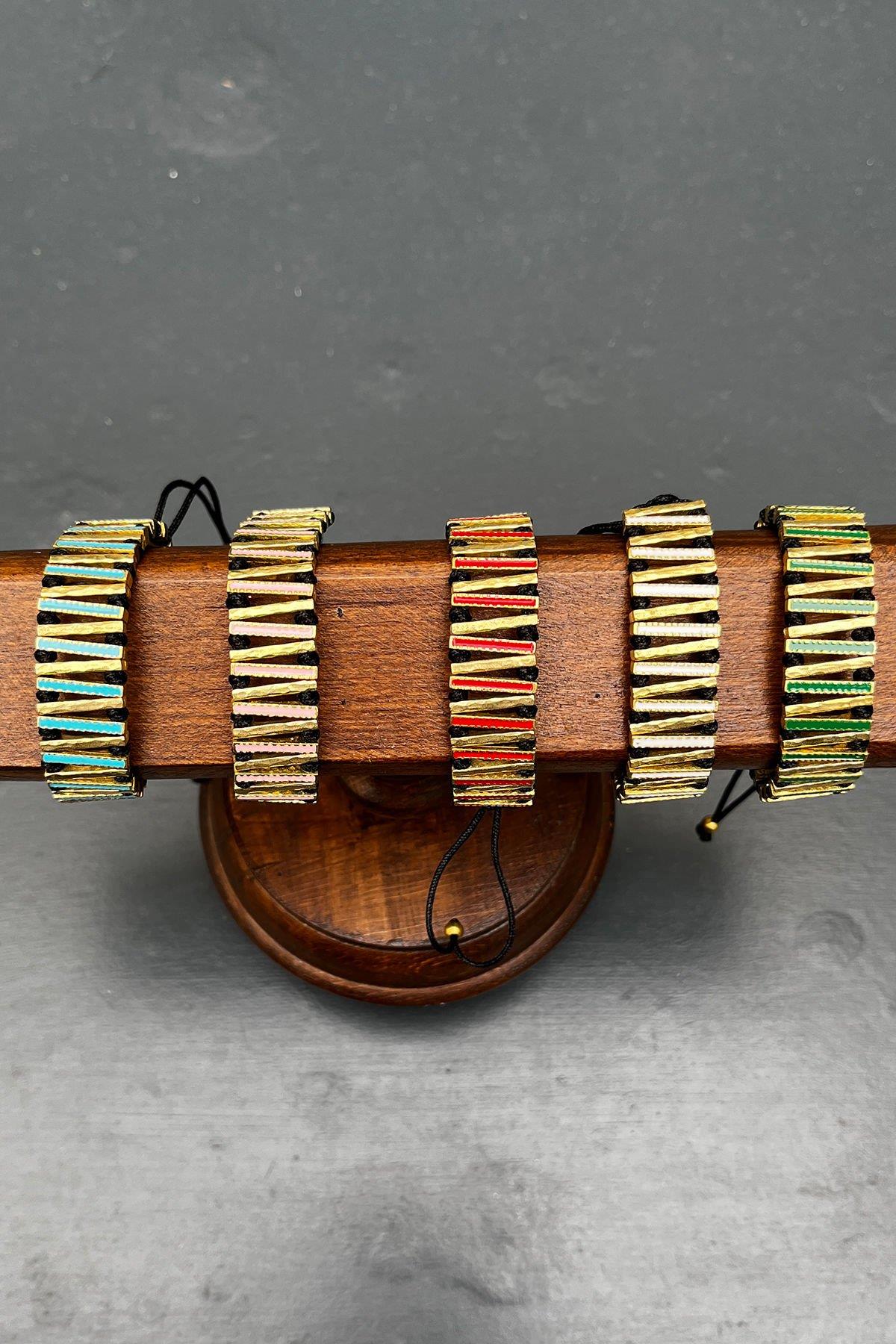 Çubuk Model Mineli Bronz Bileklik By-8112