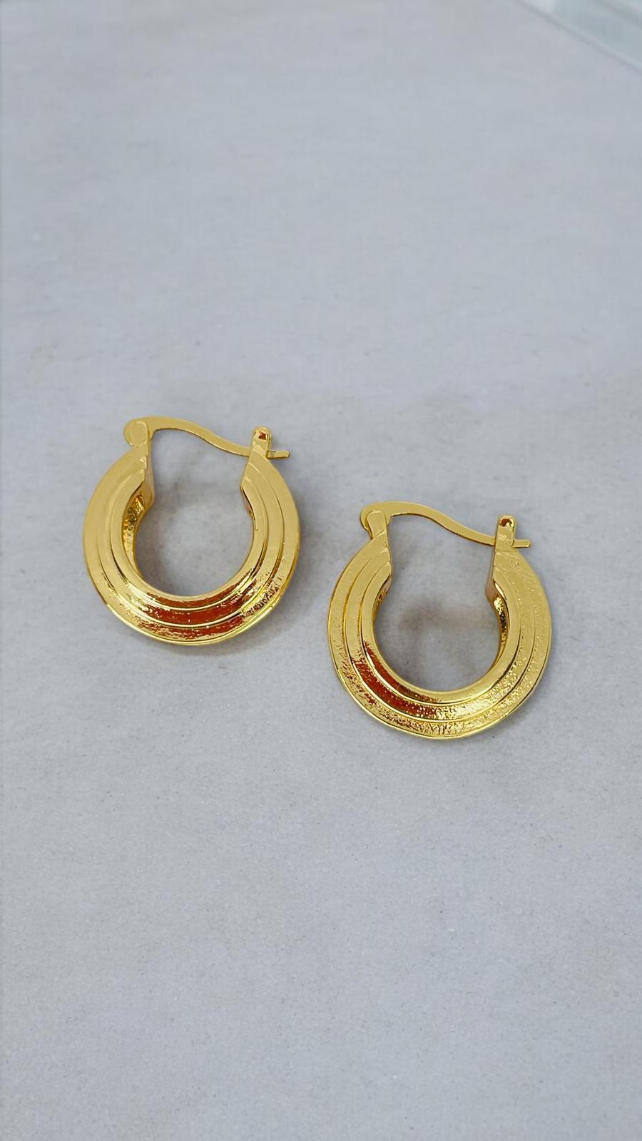 Çizgili Gold Halka Küpe