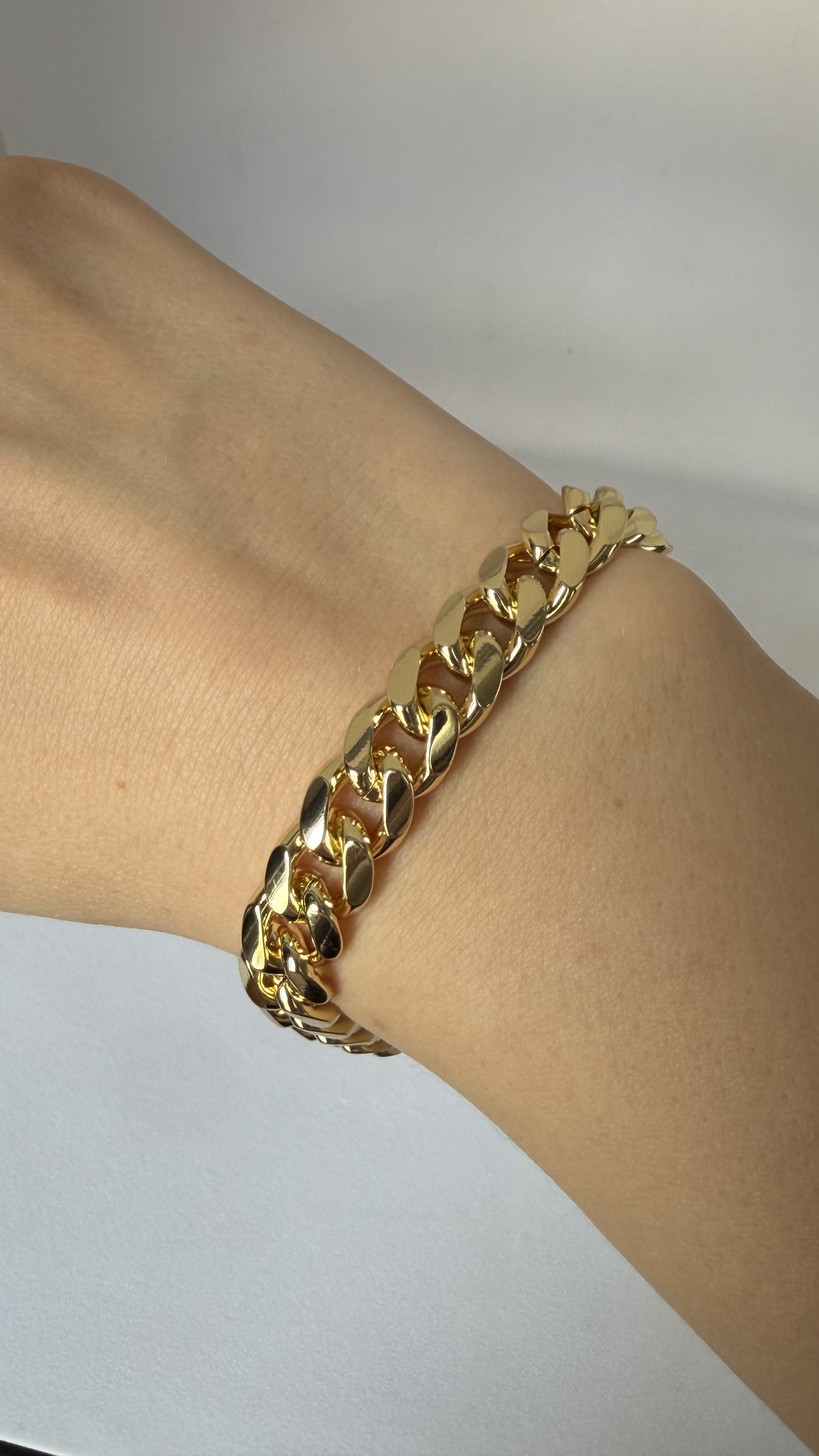 Gold Gurmet Sadece Kilit Full Taşlı bileklik
