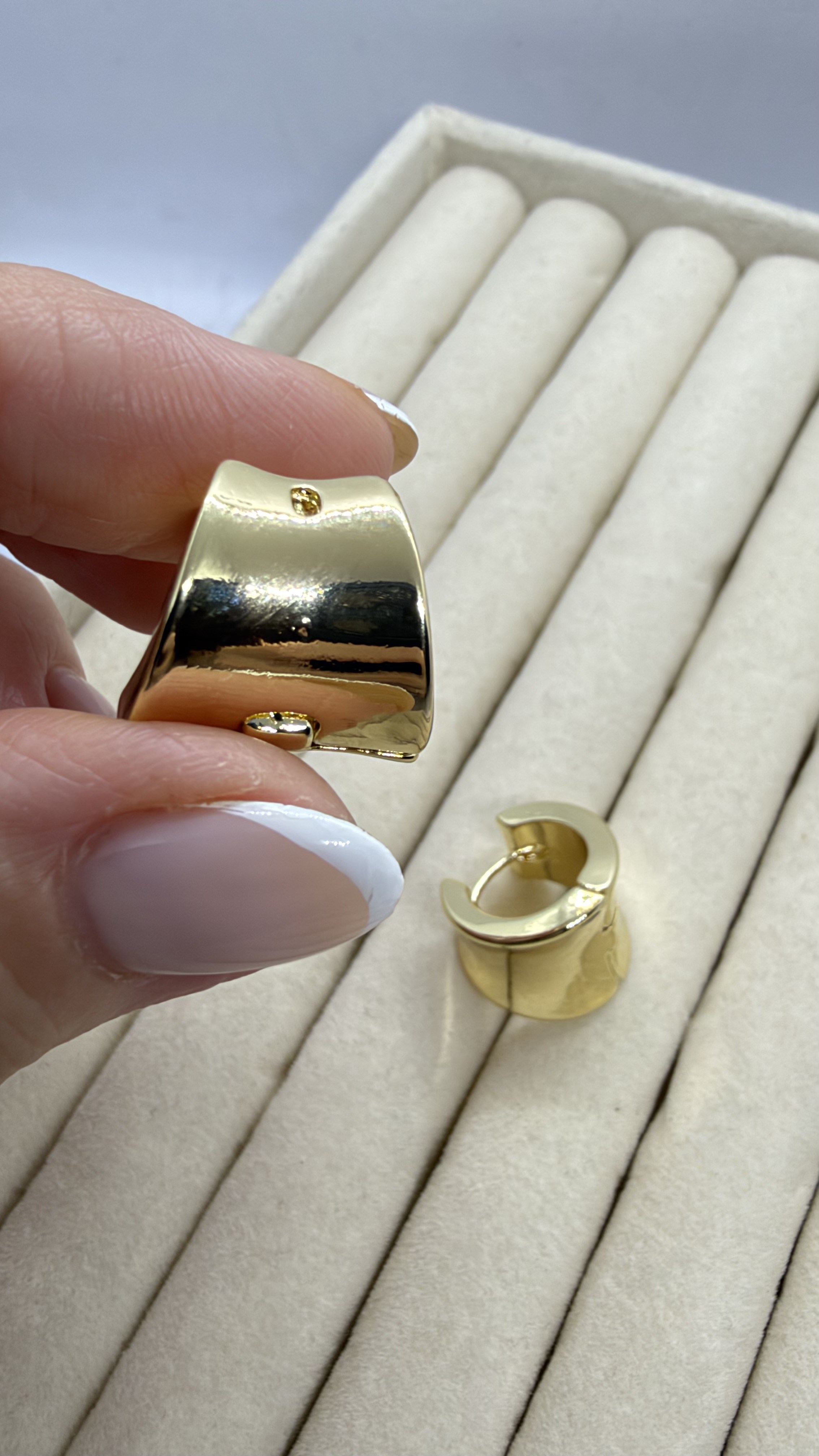 Gold Küpe