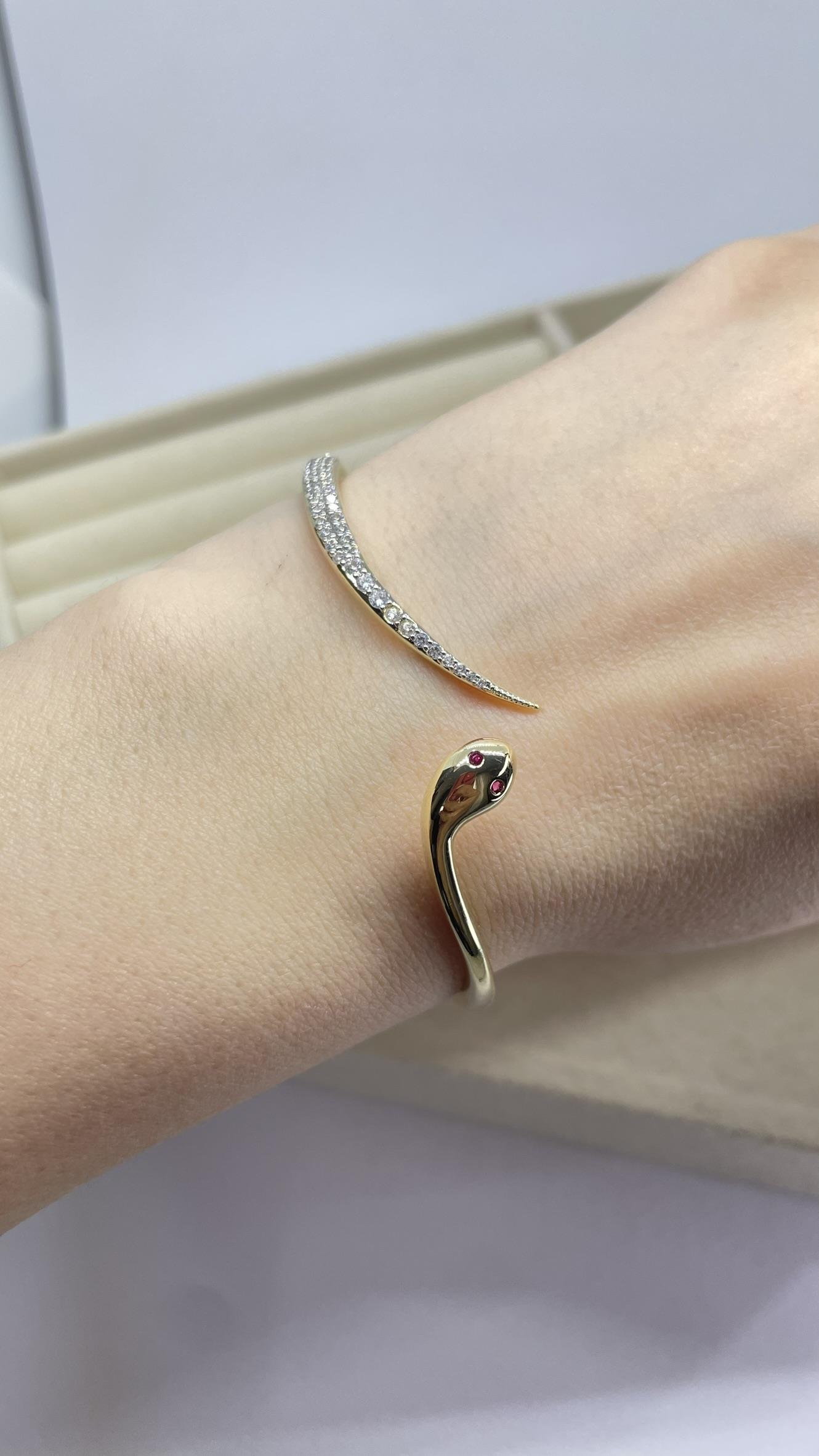 Gold Yılan Kelepçe