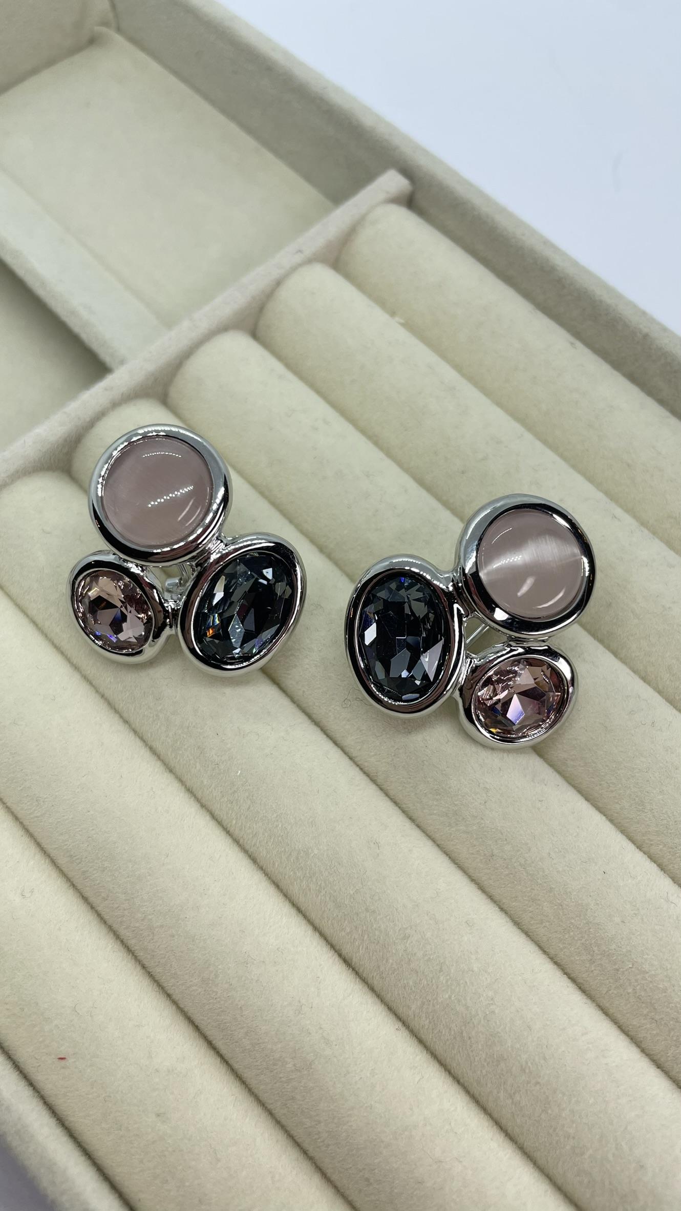 Premium Seri Pembe-Gri Taşlı Küpe