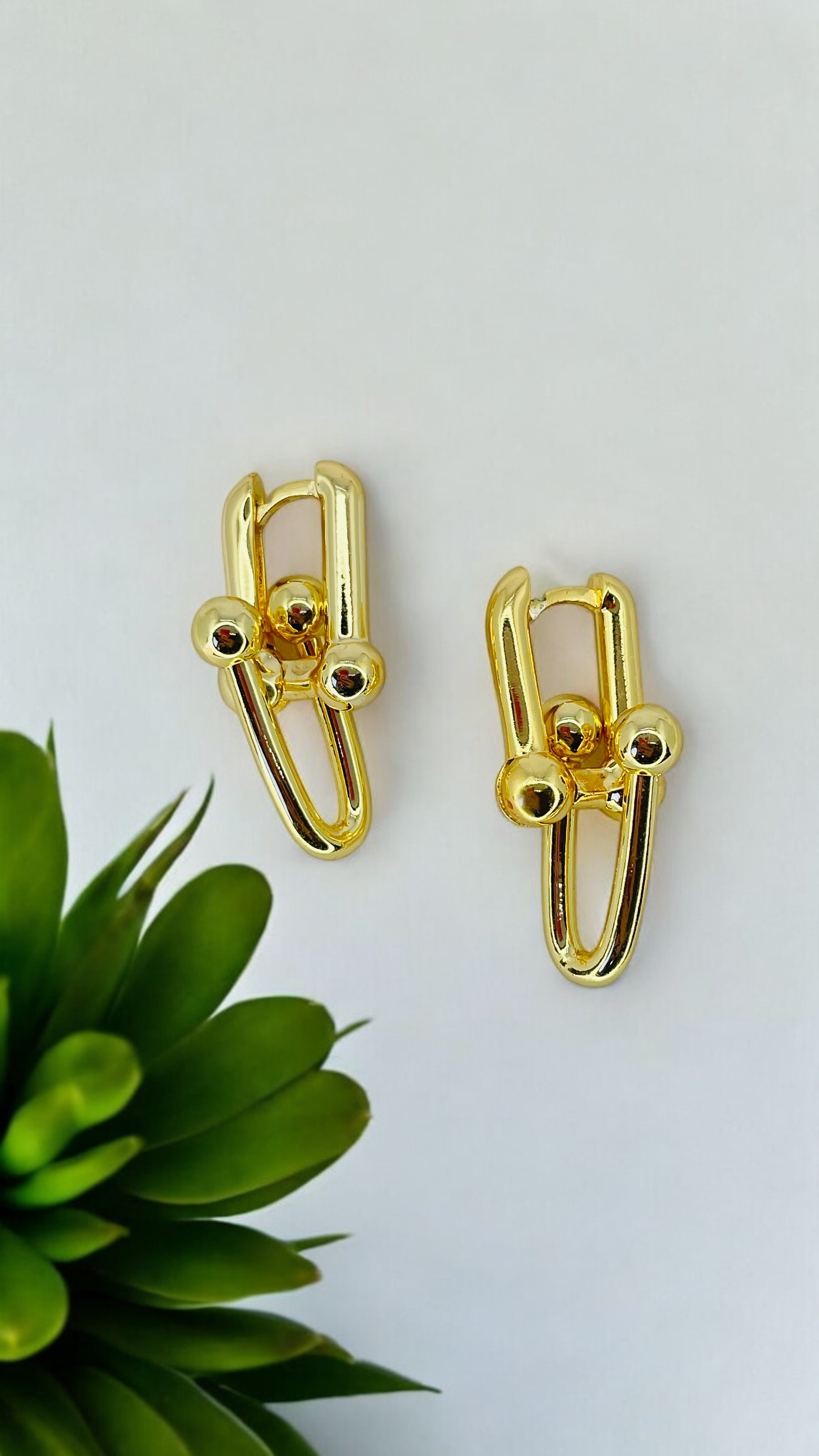 Tff Marka Gold Sallantılı Küpe