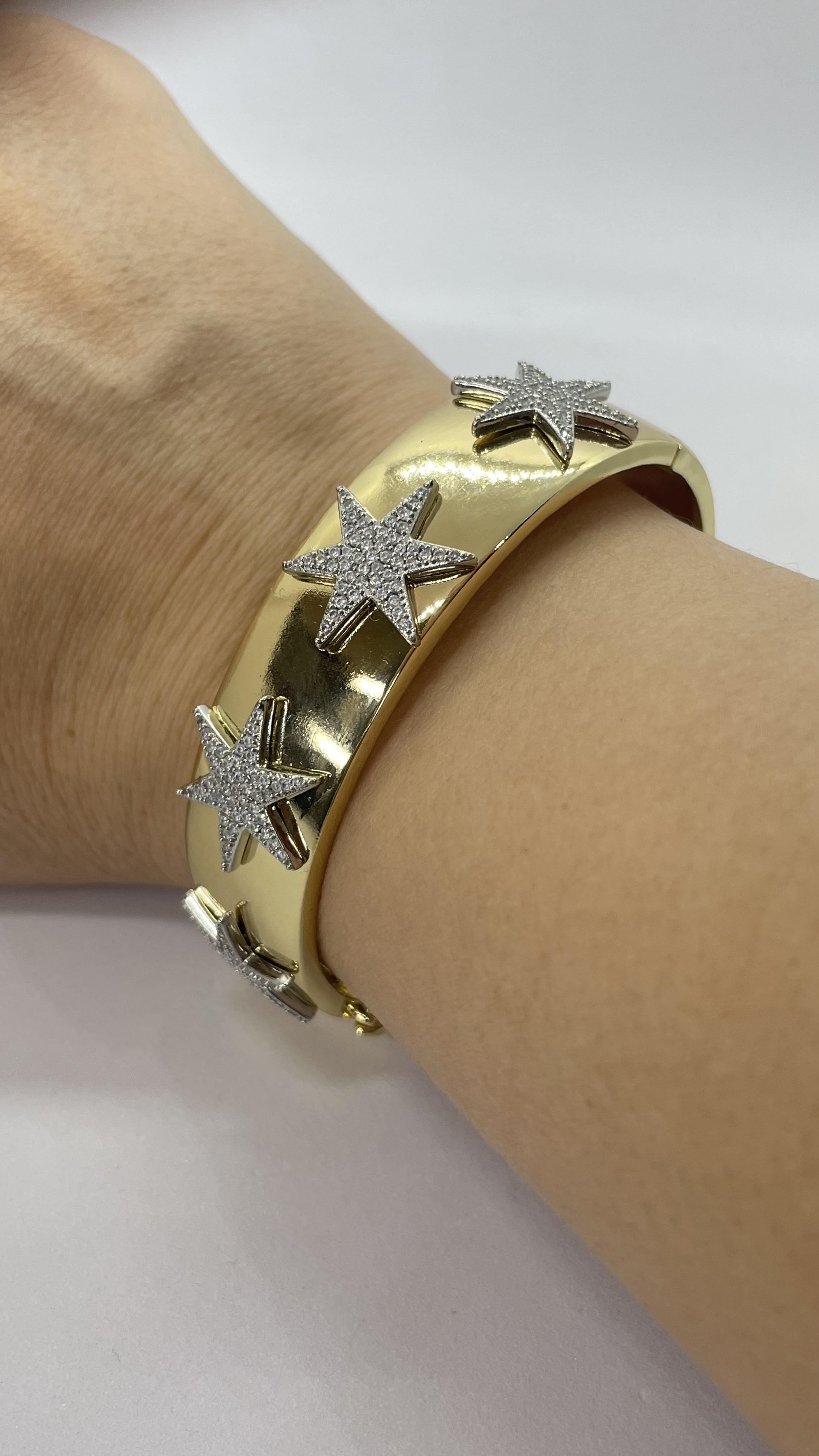 Yıldız Detaylı Gold Kelepçe