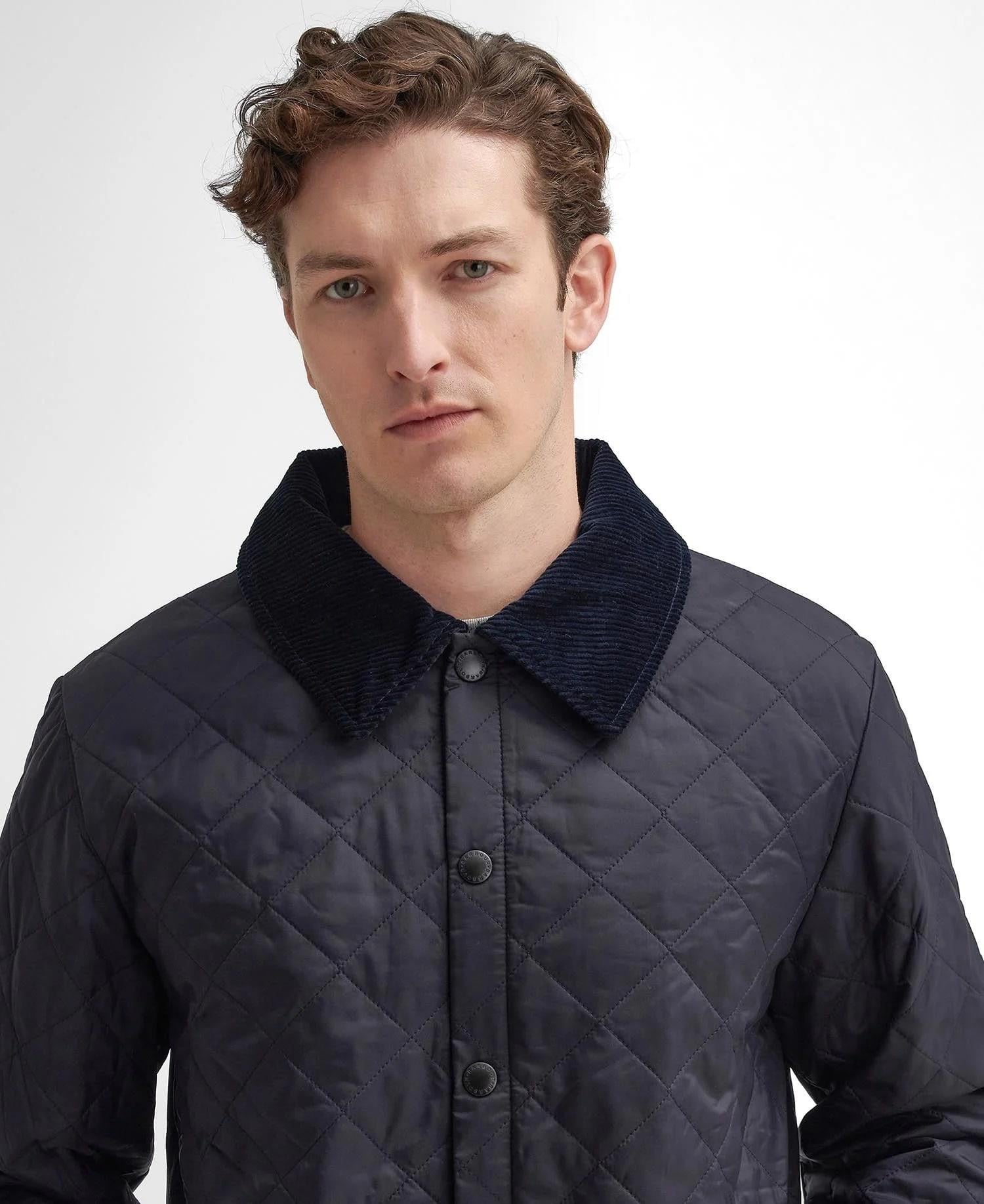 Barbour Liddesdale® Kapitone Regular Fit NY91 Navy