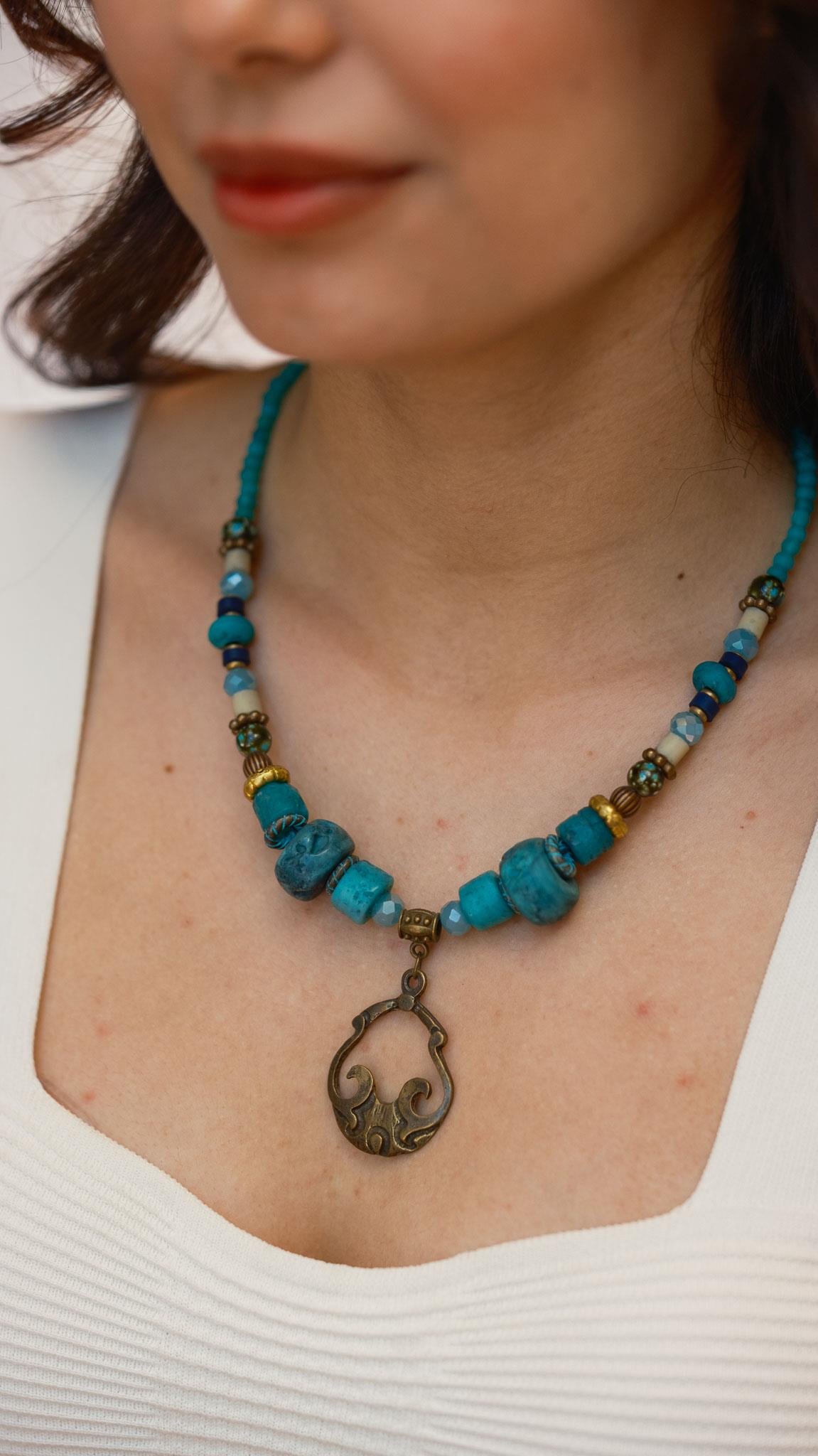 Mistik Sular Tılsımı Kolye