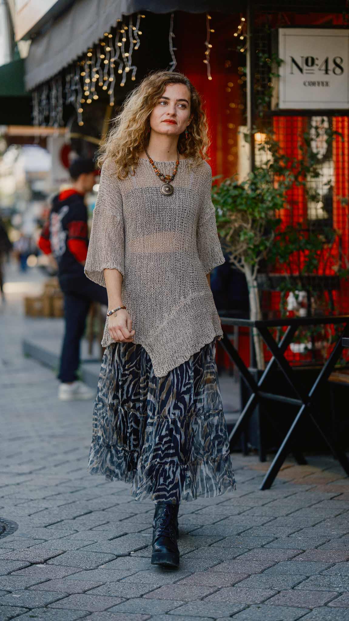 Parça Detaylı Asimetrik Merserize Bluz