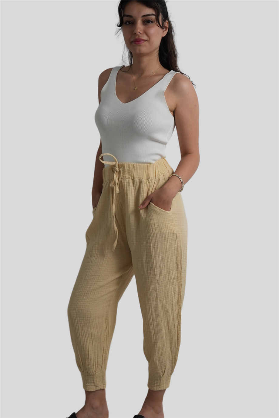 Sarı Beli Lastikli Müslin Pantolon