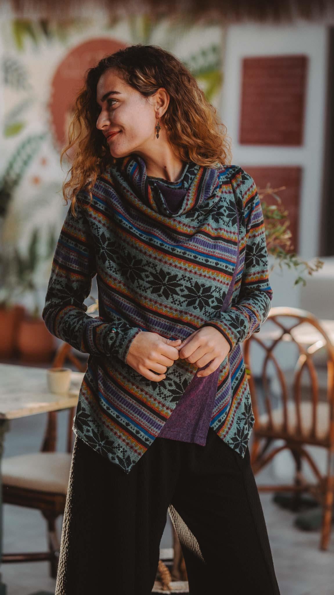 Unisex Parmak Geçmeli Salaş Petrol Kilim Desenli Hırka 
