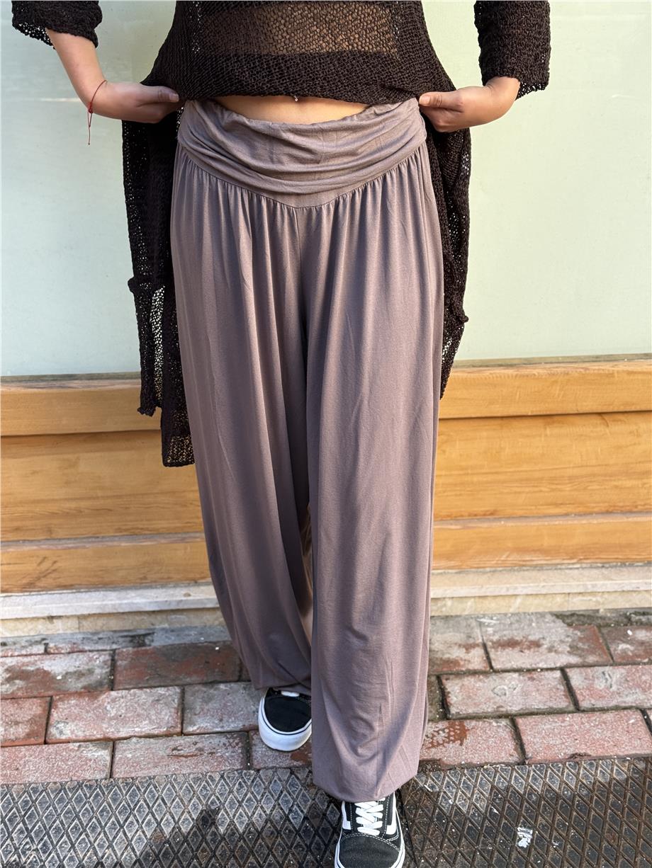 Bej Renk Nova Gipe Bel Detaylı Pantolon