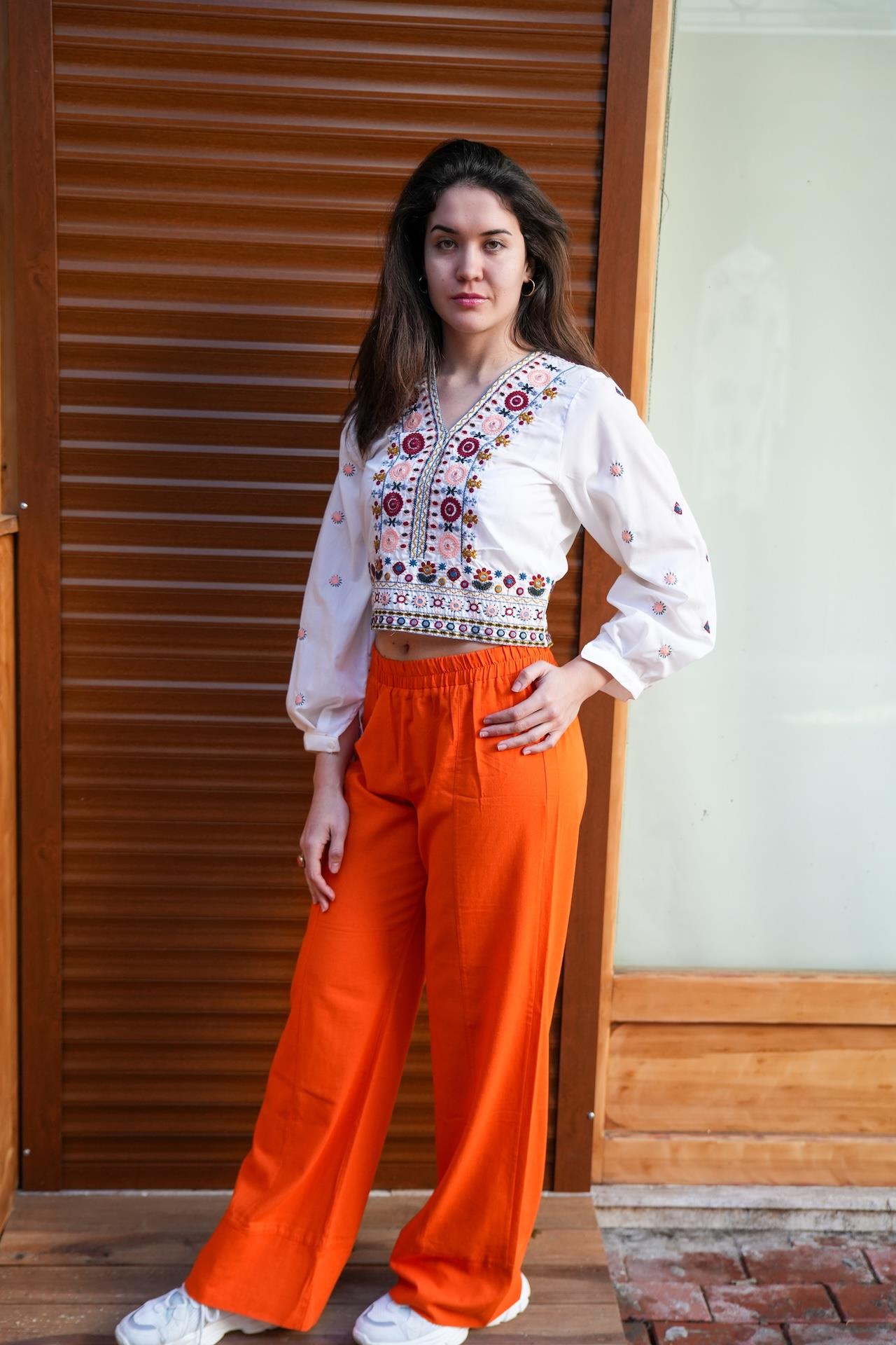 White Embroidered V-Neck Bohemian Blouse