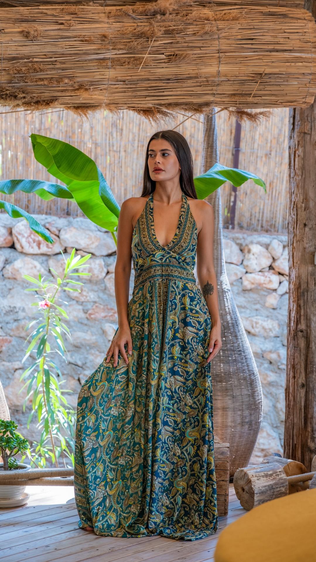 Boyundan Bağlamalı Sırtı Açık İpek Tulum