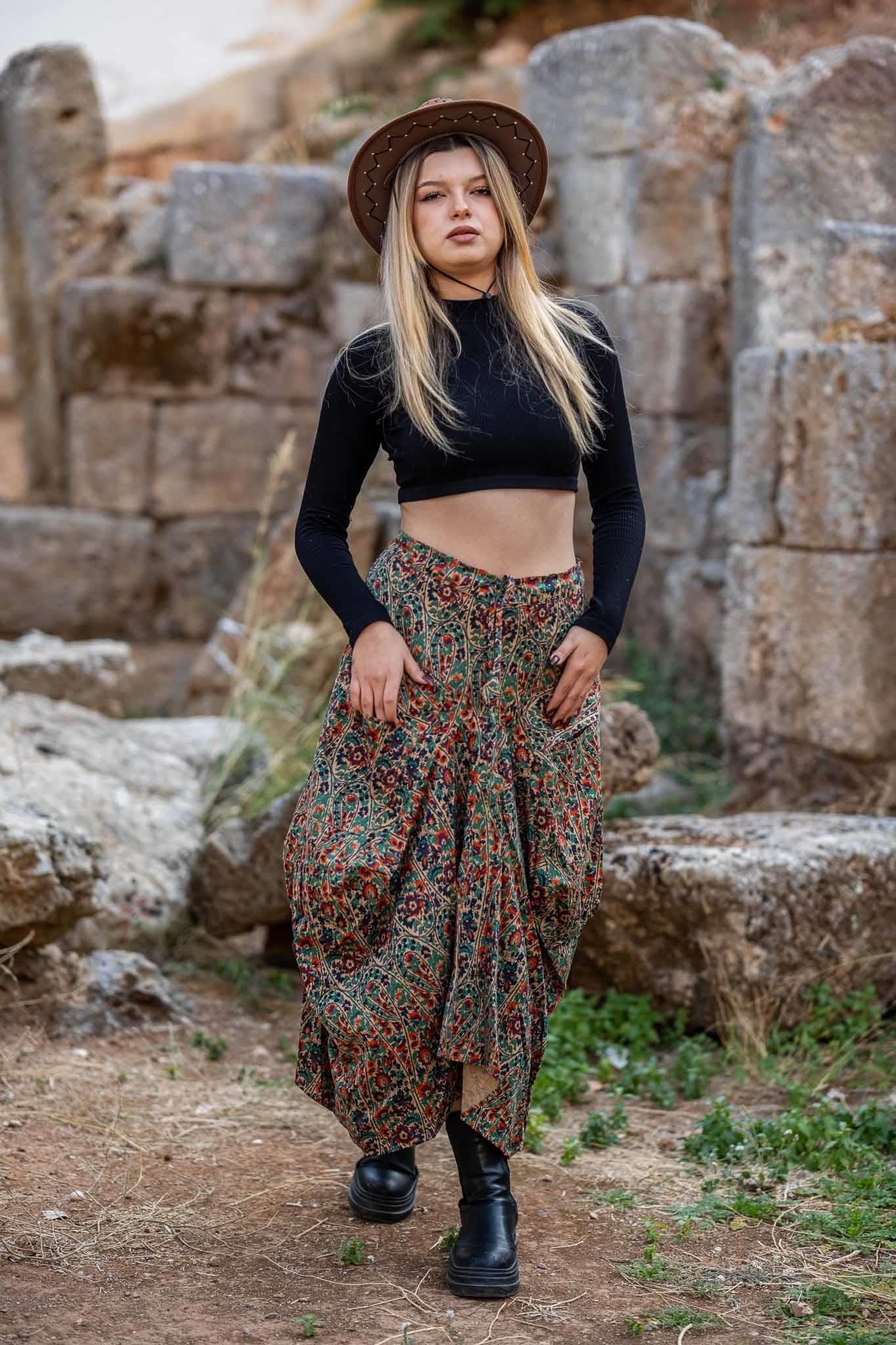 Etnik Desenli Beli Bağcıklı Cepli Bohem Etek 