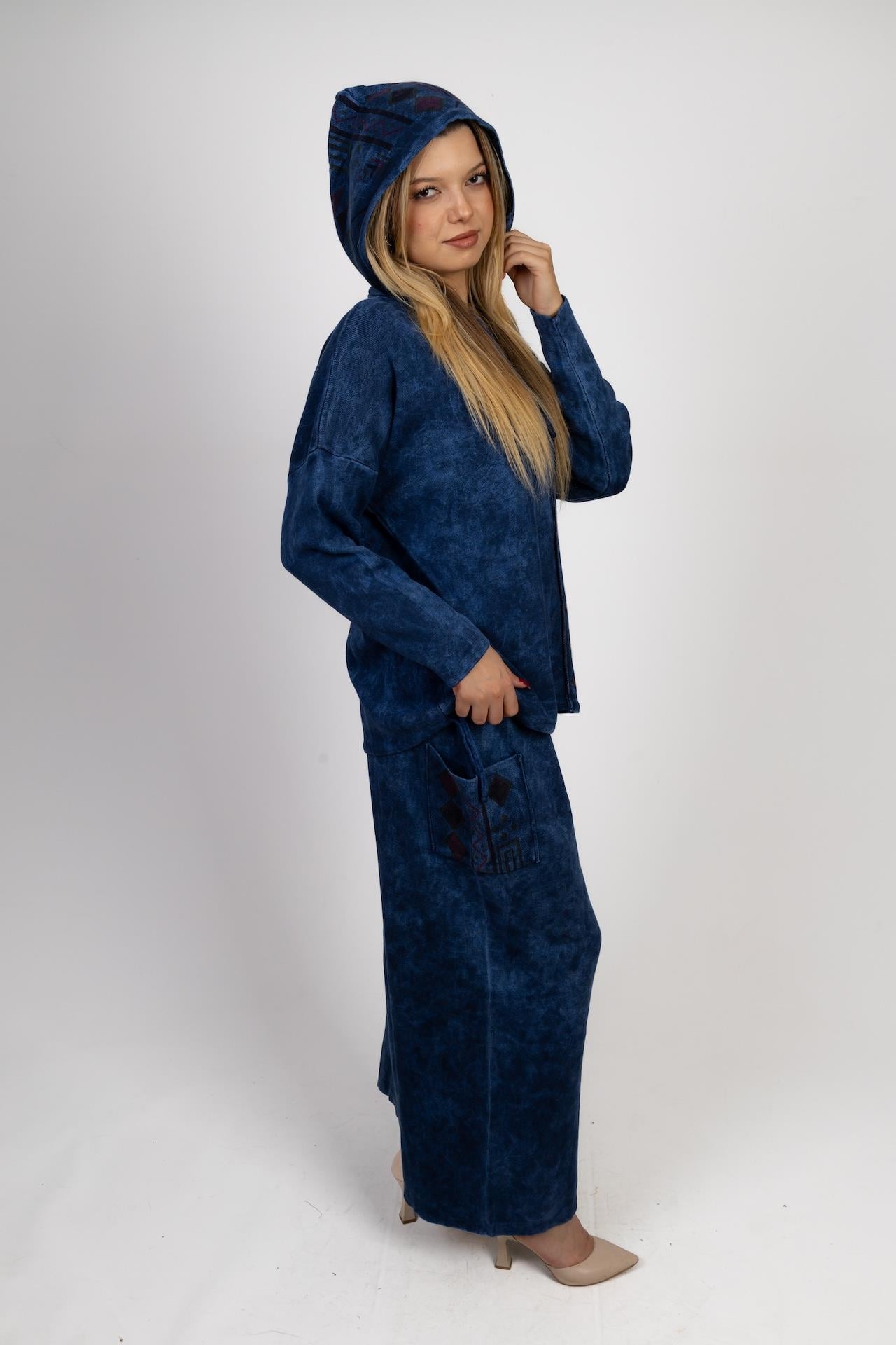 Indigo Color Knitted Pants and Blouse Set