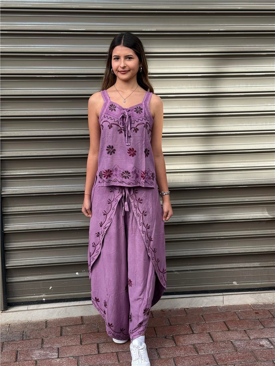 Lila Rengi Nakış İşlemeli Pantolon Bluz Takım