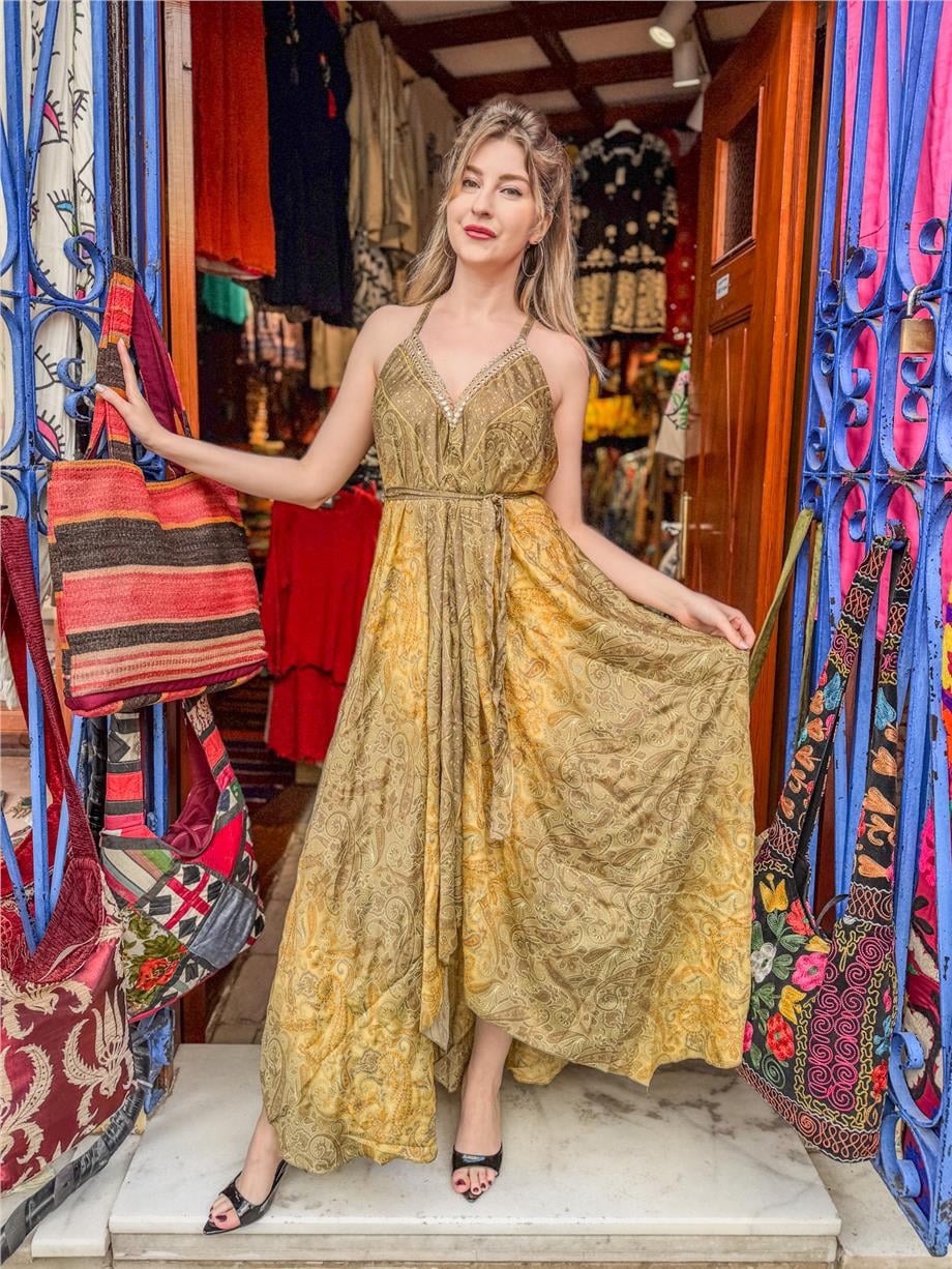 Sarı Renk Floral Desenli Gold Detaylı Denizci Model Askılı İpek Elbise