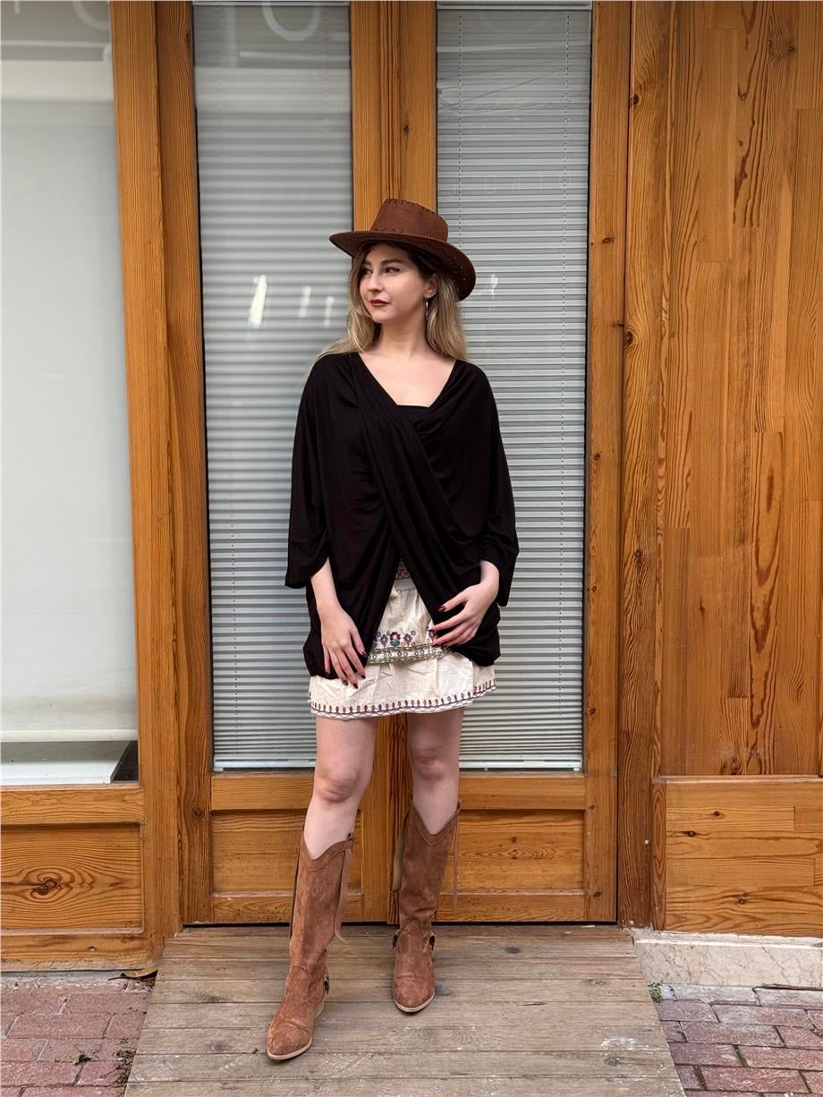 Siyah Renk Çapraz Bluz