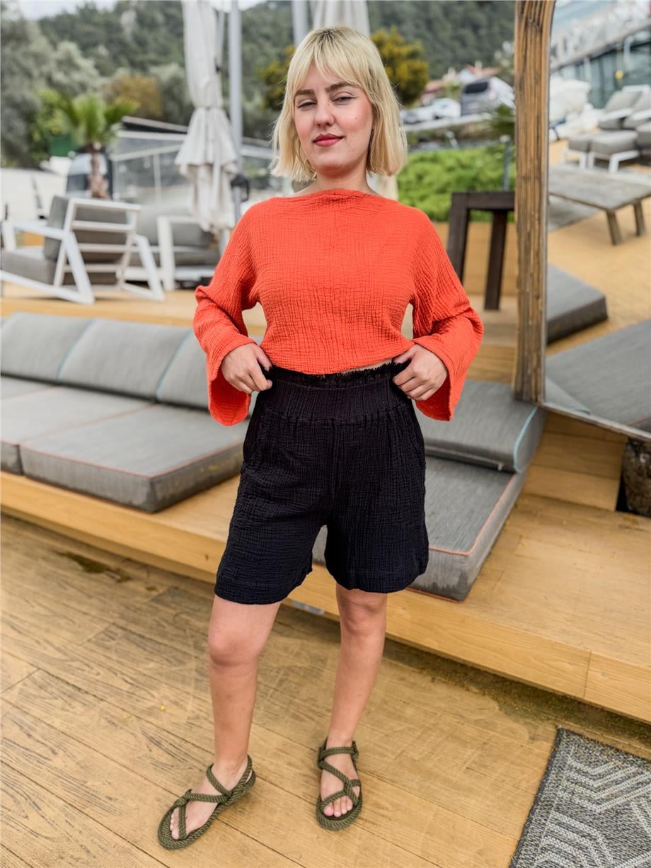 Siyah Renk Müslin Şort