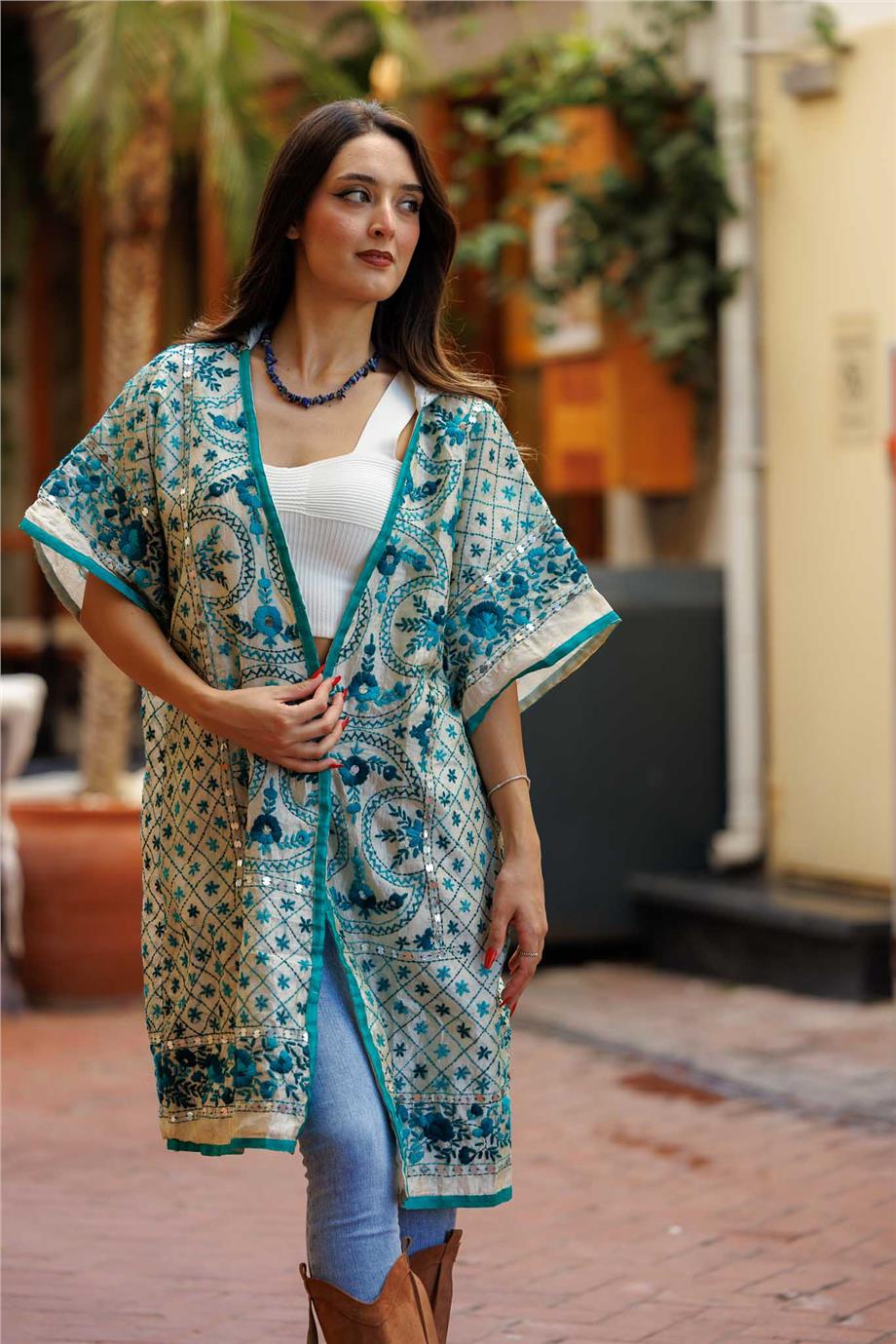 Turkuaz Renk El İşlemeli Etnik Desenli Bohem Kimono