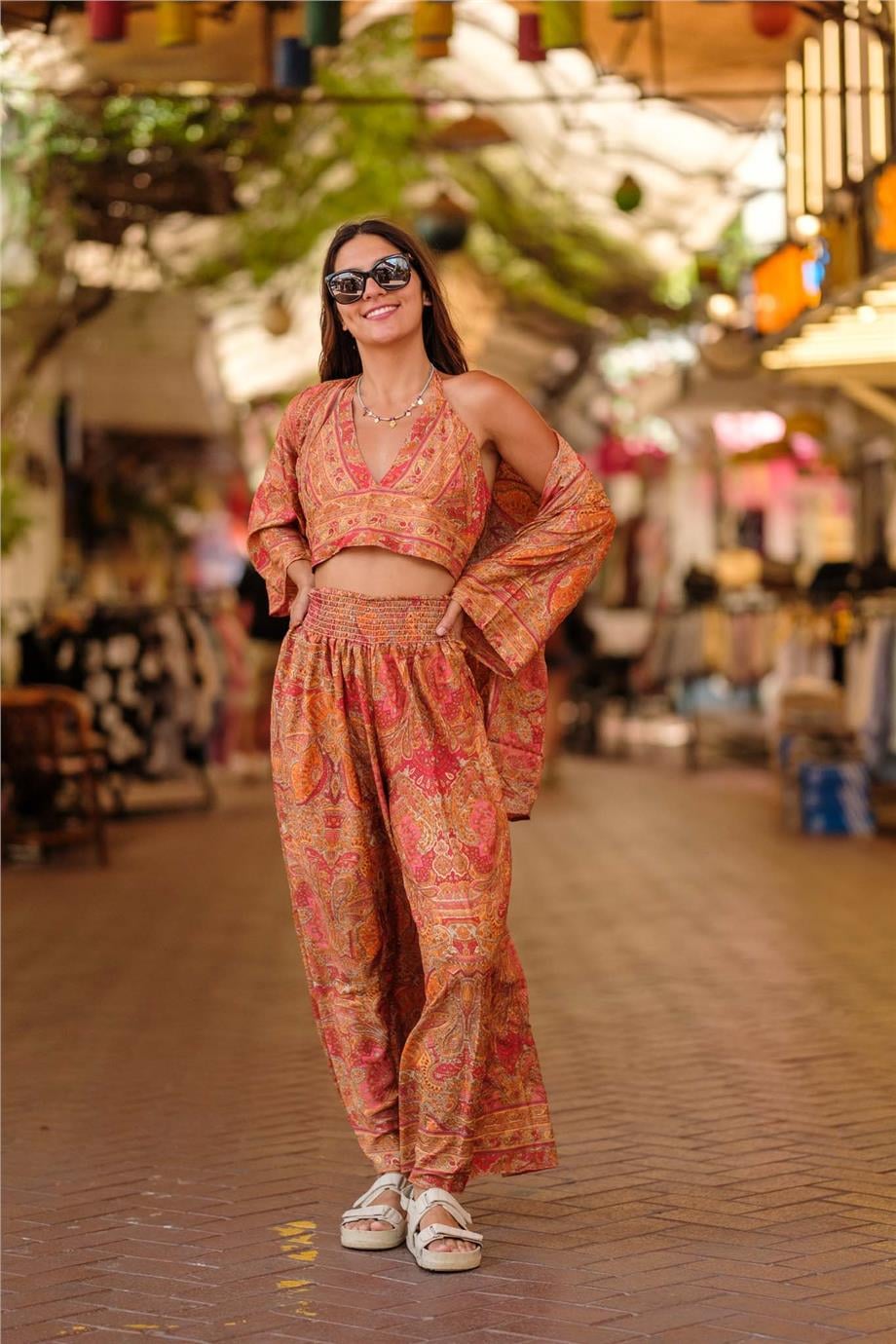 Turuncu Renk Gold Detaylı İpek Pantolon Crop Kimono Takım