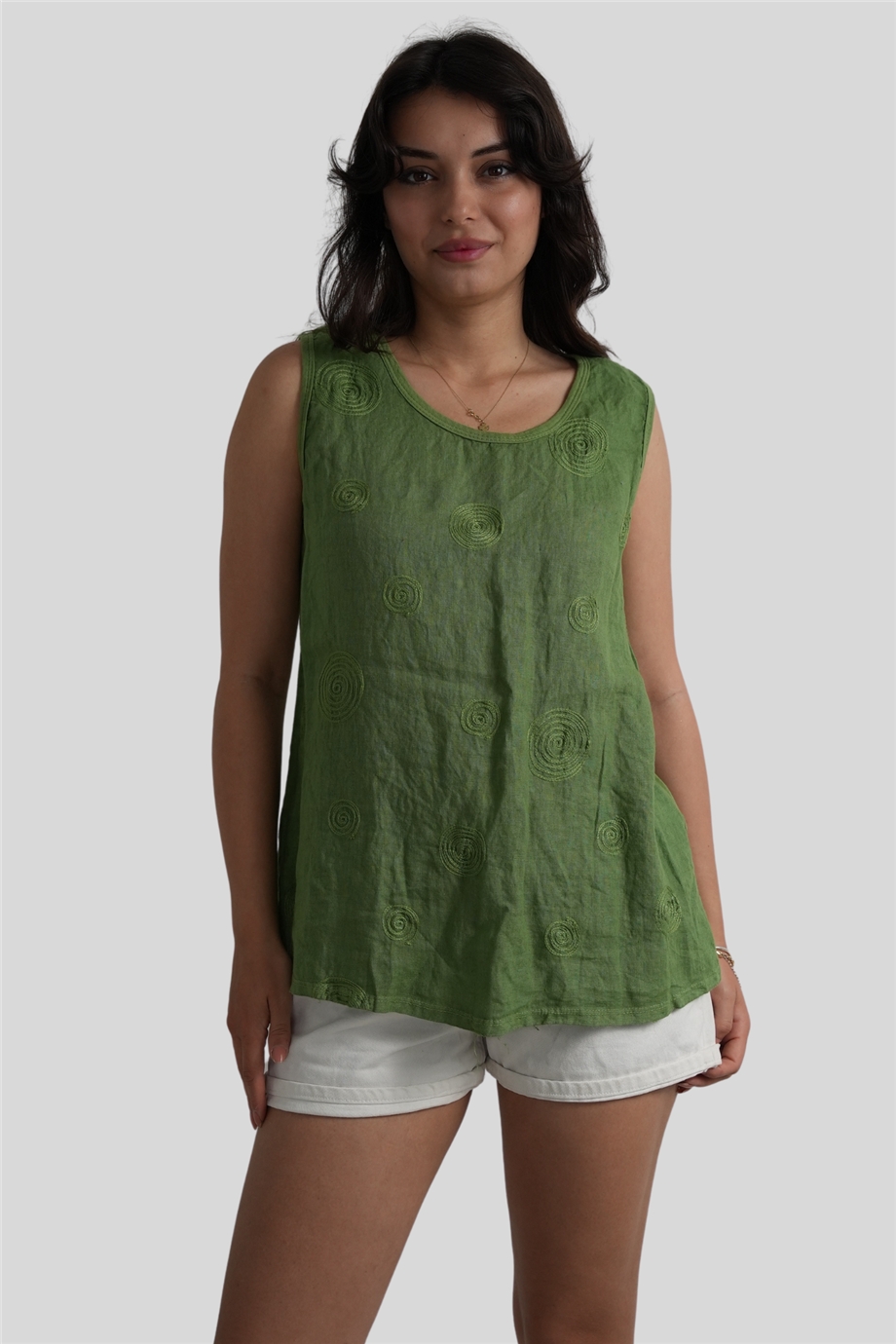 Yeşil Nakış Detaylı Kalın Askılı Keten Bluz