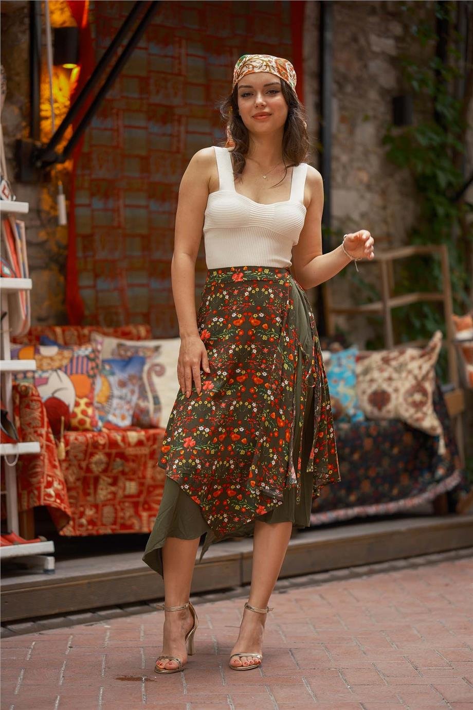 Yeşil Renk Bağlama Detaylı Beli Lastikli Salaş Etek