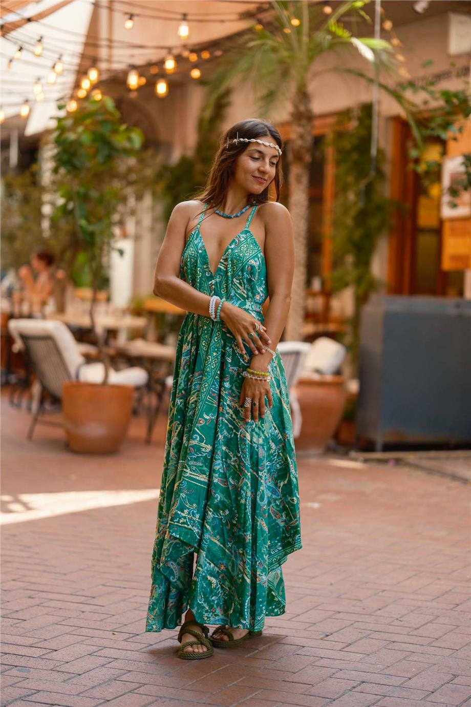 Yeşil Renk Denizci Model Askılı Gold Detaylı İpek Elbise