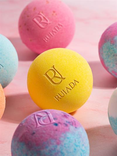 Nem Bombası Banyo Topu – Cilt Nemlendirici ve Rahatlatıcı Etki - Büyük Boy (115 gr x 2 Adet)   