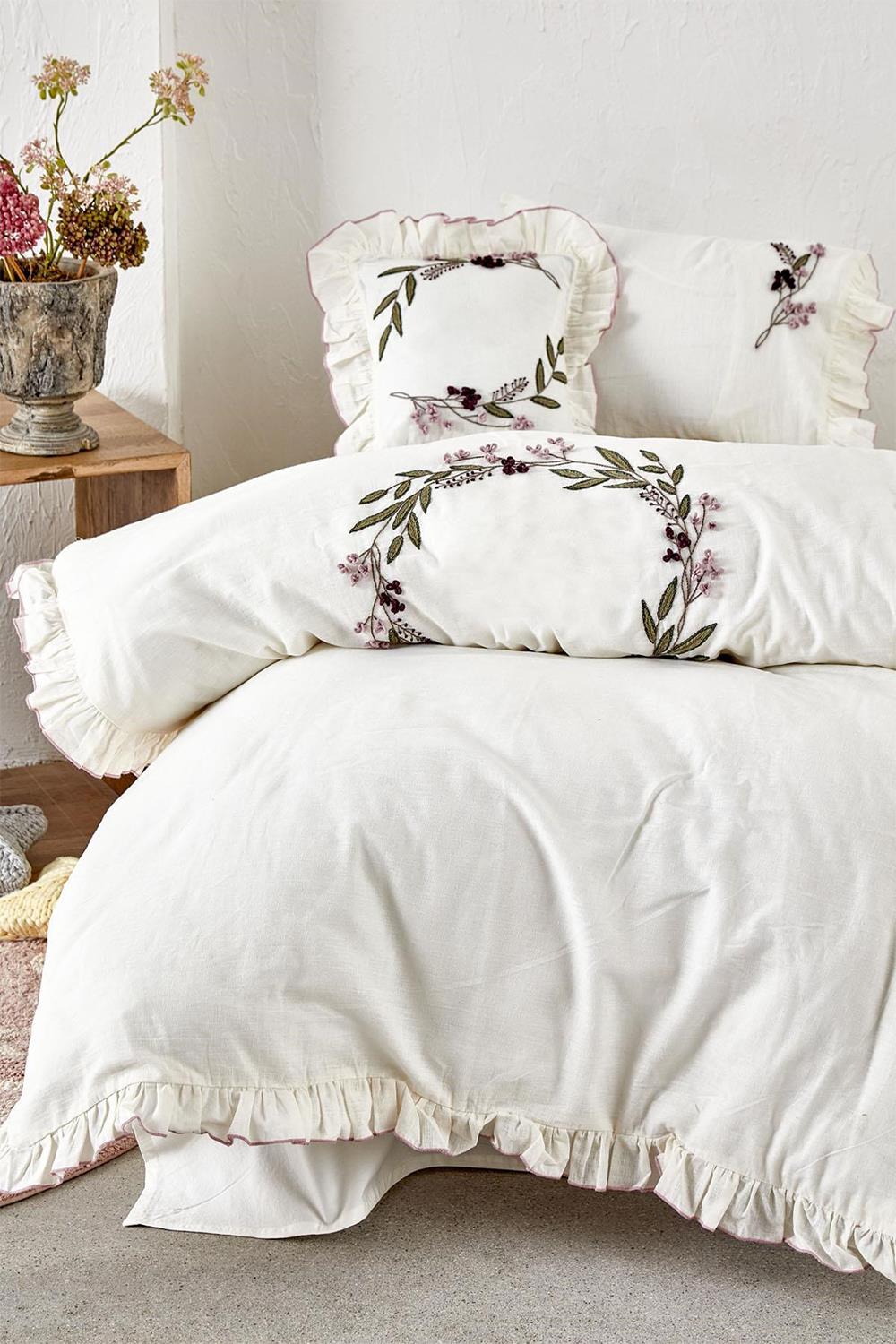 Ecocotton Olivia Krem %100 Organik Pamuk Keten El Nakışlı Bebek Nevresim Takımı