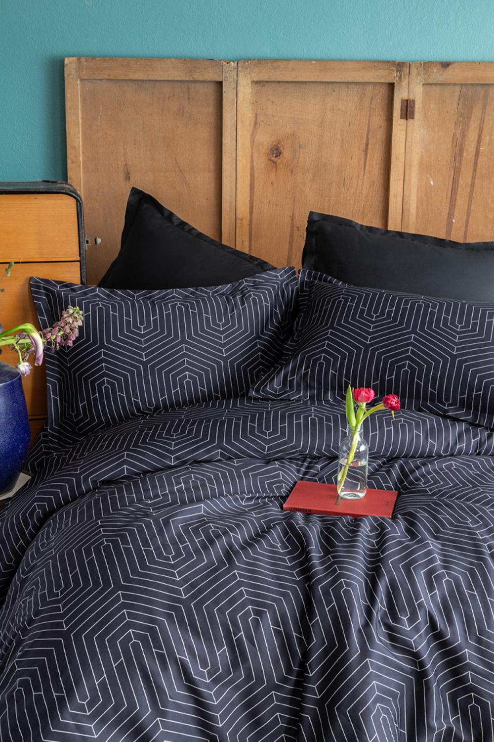 İssimo Home Strada Black Çift Kişilik %100 Pamuk Saten Nevresim Takımı
