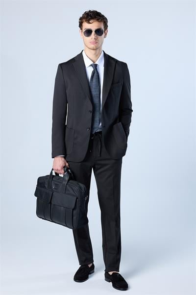 Siyah   Takım Elbise