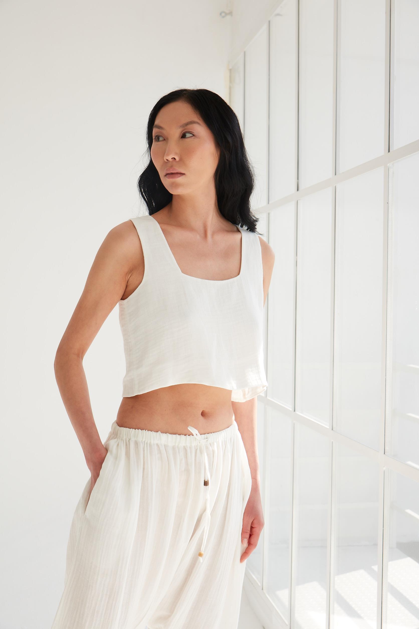 Femi Crop