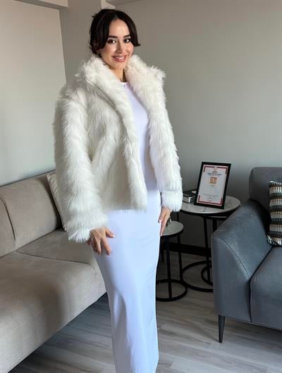  Kadın Ekru Beyaz Kalın Kışlık Şal Yaka Oversize Uzun Kollu Kürk Mont Premium Suni Peluş Kürk Ceket