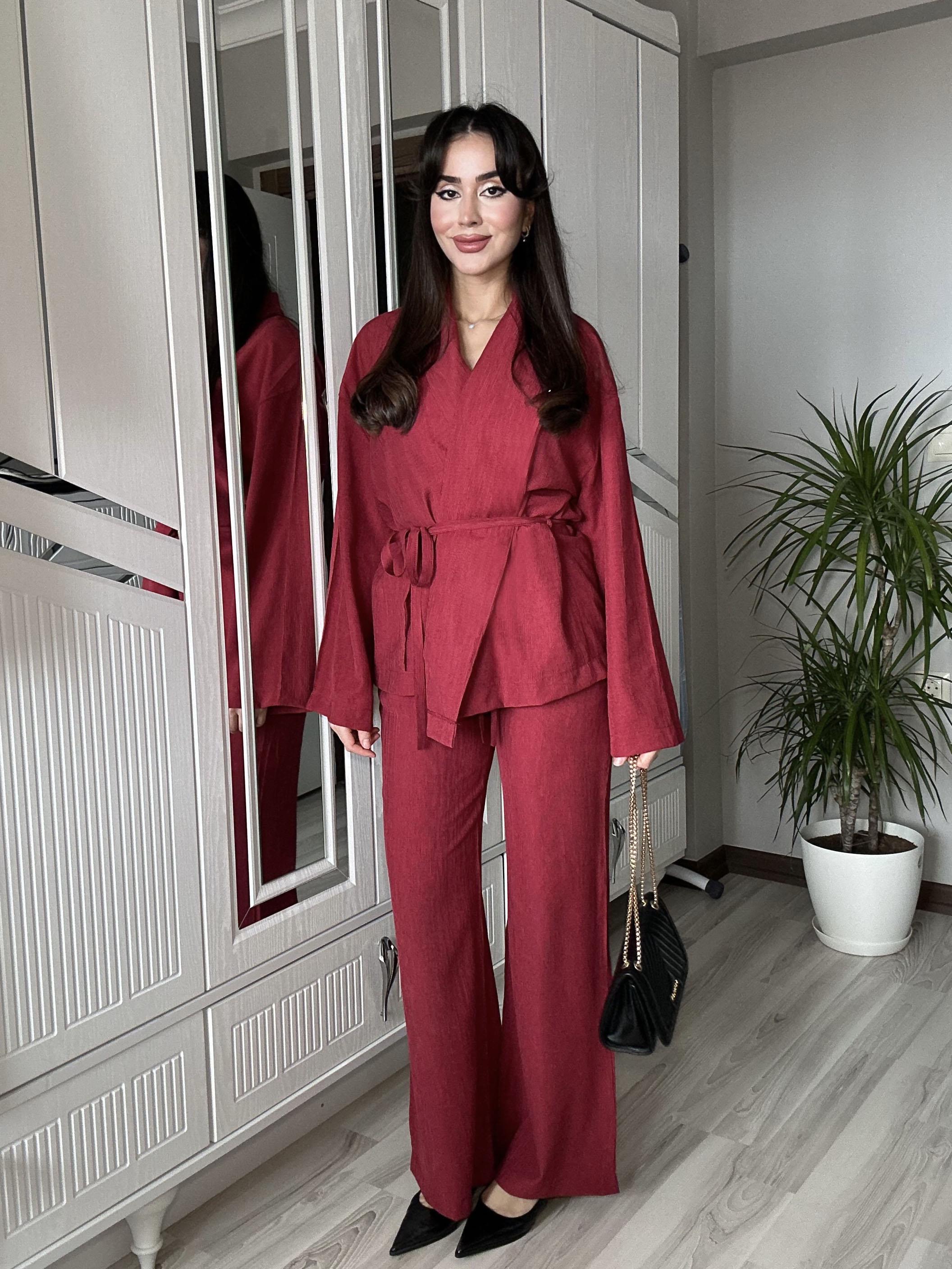 Kadın Bordo Bel Kuşaklı Kimono ve Pantolon İkili Takım Krinkıl Kumaş Tiril Alt Üst Takım