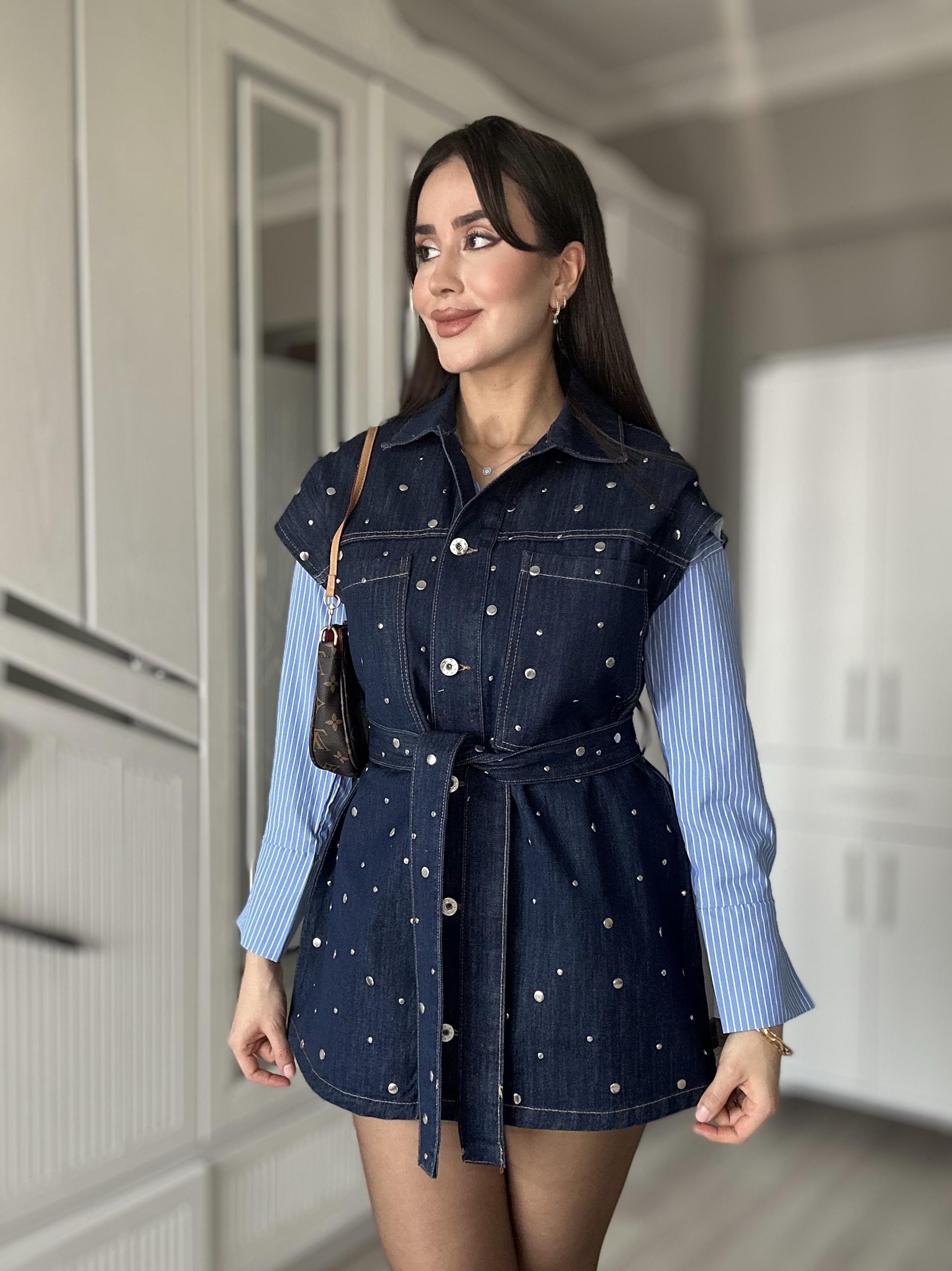 Kadın Lacivert Gümüş Zımba Detaylı Bel Kuşaklı Premium Jean Denim Tasarım Kot Yelek 