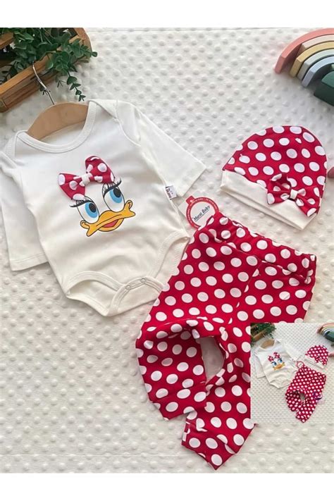 Bebek Giyimi Ve Yenidoğan Modası